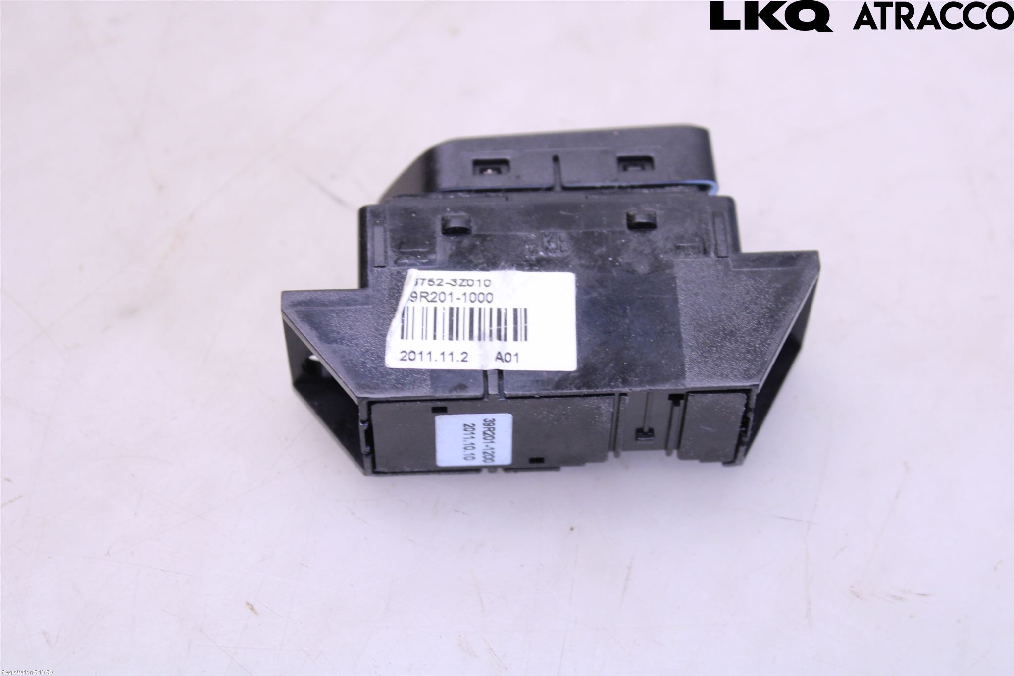 Hyundai i40 08-15 Strömställare Stolvärme