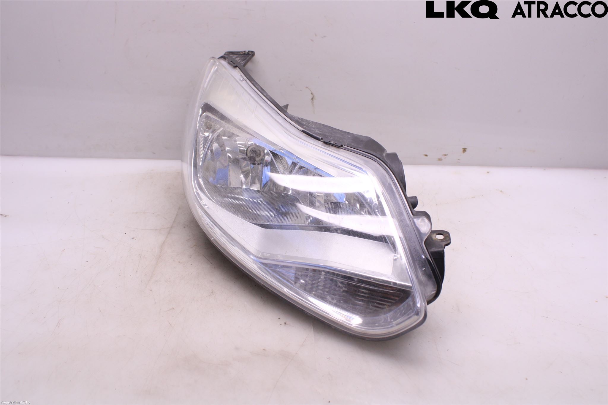 Ford FOCUS 11-14 Strålkastare Höger