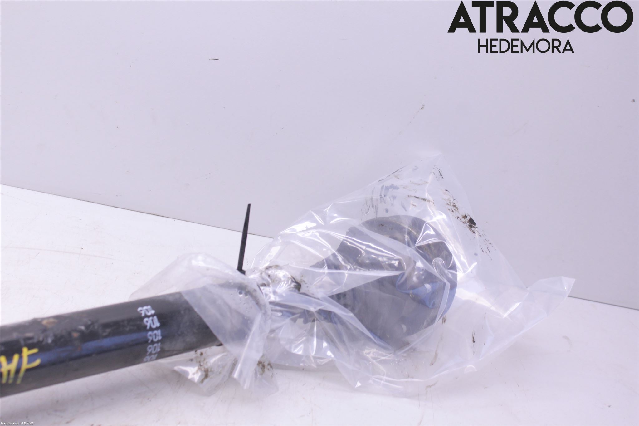 Volkswagen VW TOURAN 10-15 Drivaxel Fram Höger