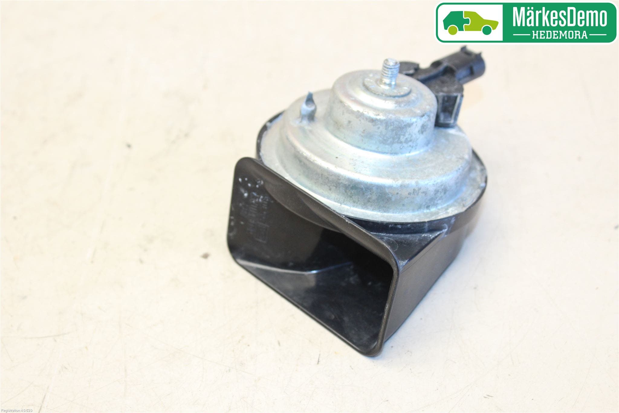 BMW 3 E90/91 SED/TOU 05-12 Signalhorn