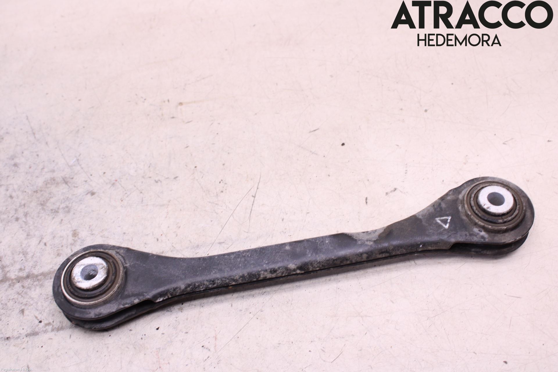 Audi A4 12-15 Bärarm Bak Övre Vänster