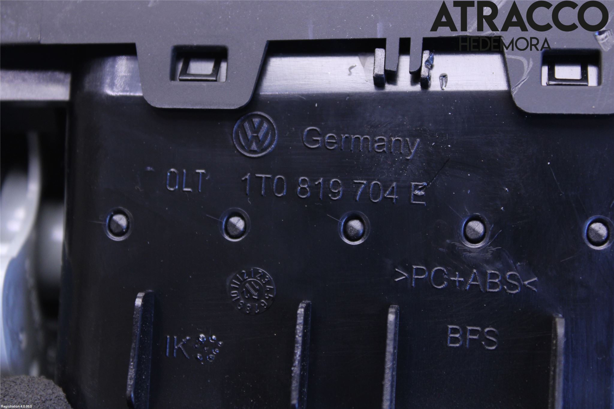 Volkswagen VW TOURAN 10-15 Defrosterkanal-Munstycke