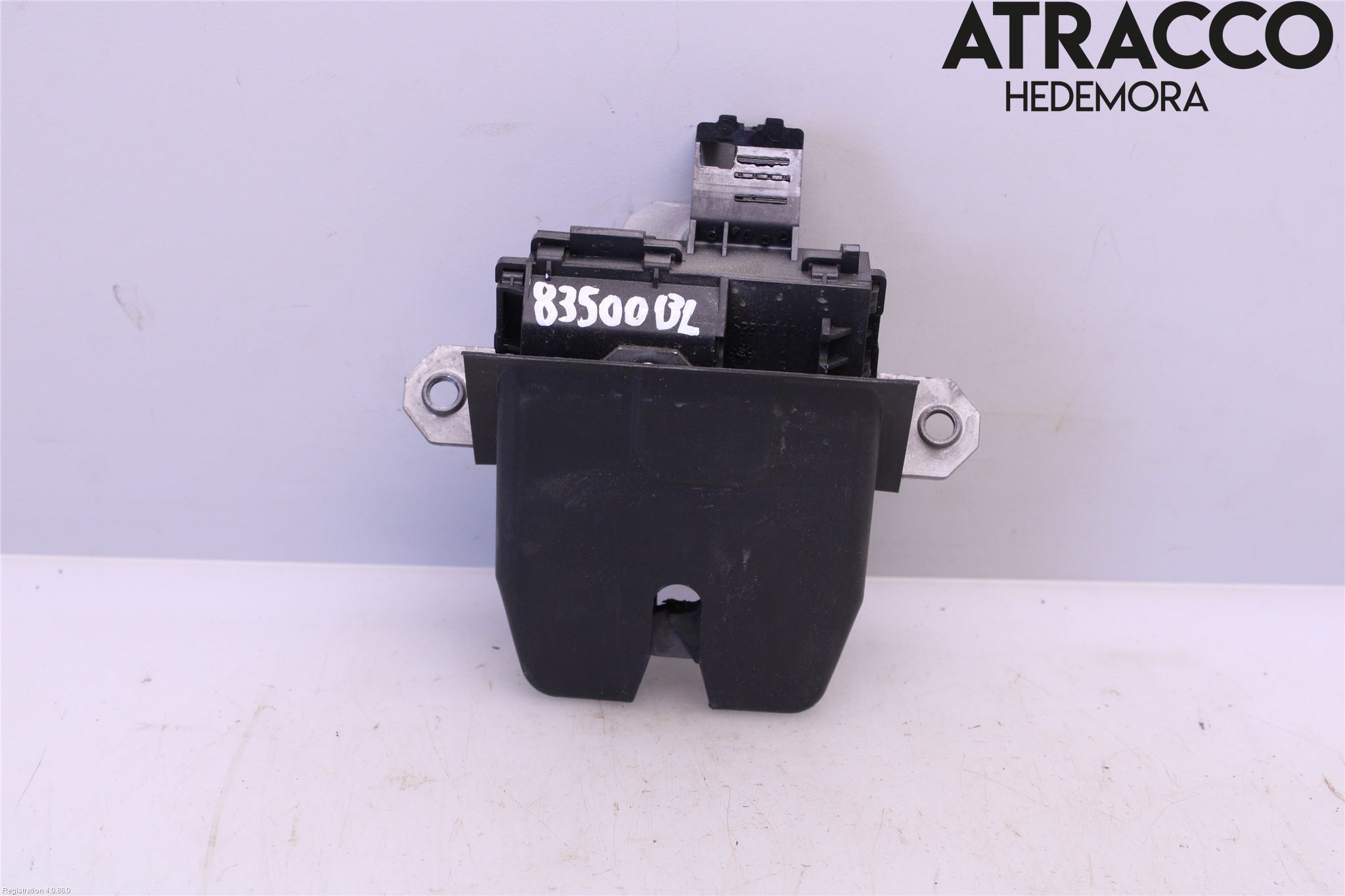 Ford FOCUS 15-18 Låskista Baklucka