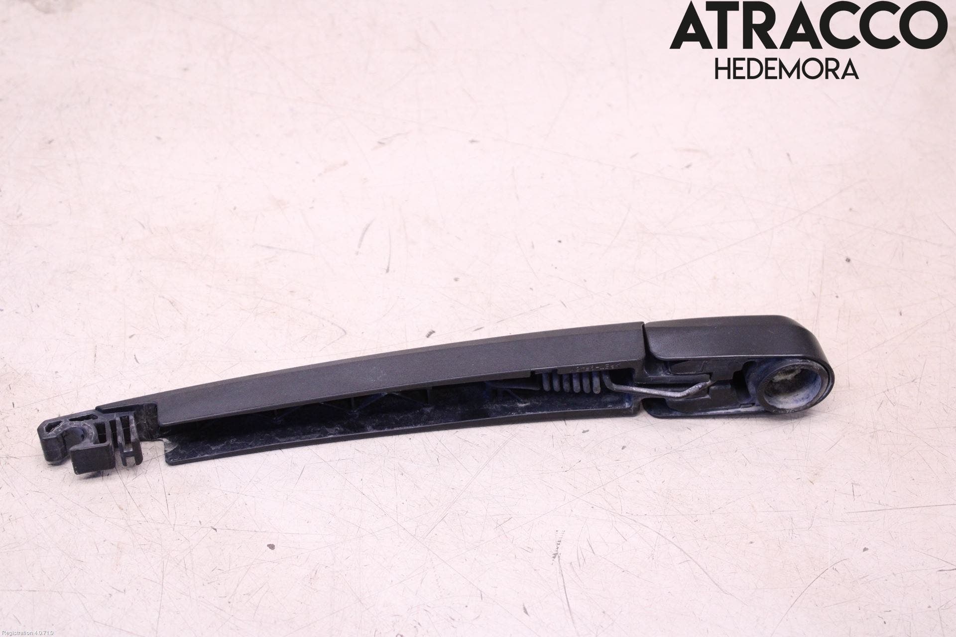 Hyundai i40 08-15 Torkararm-Bakruta