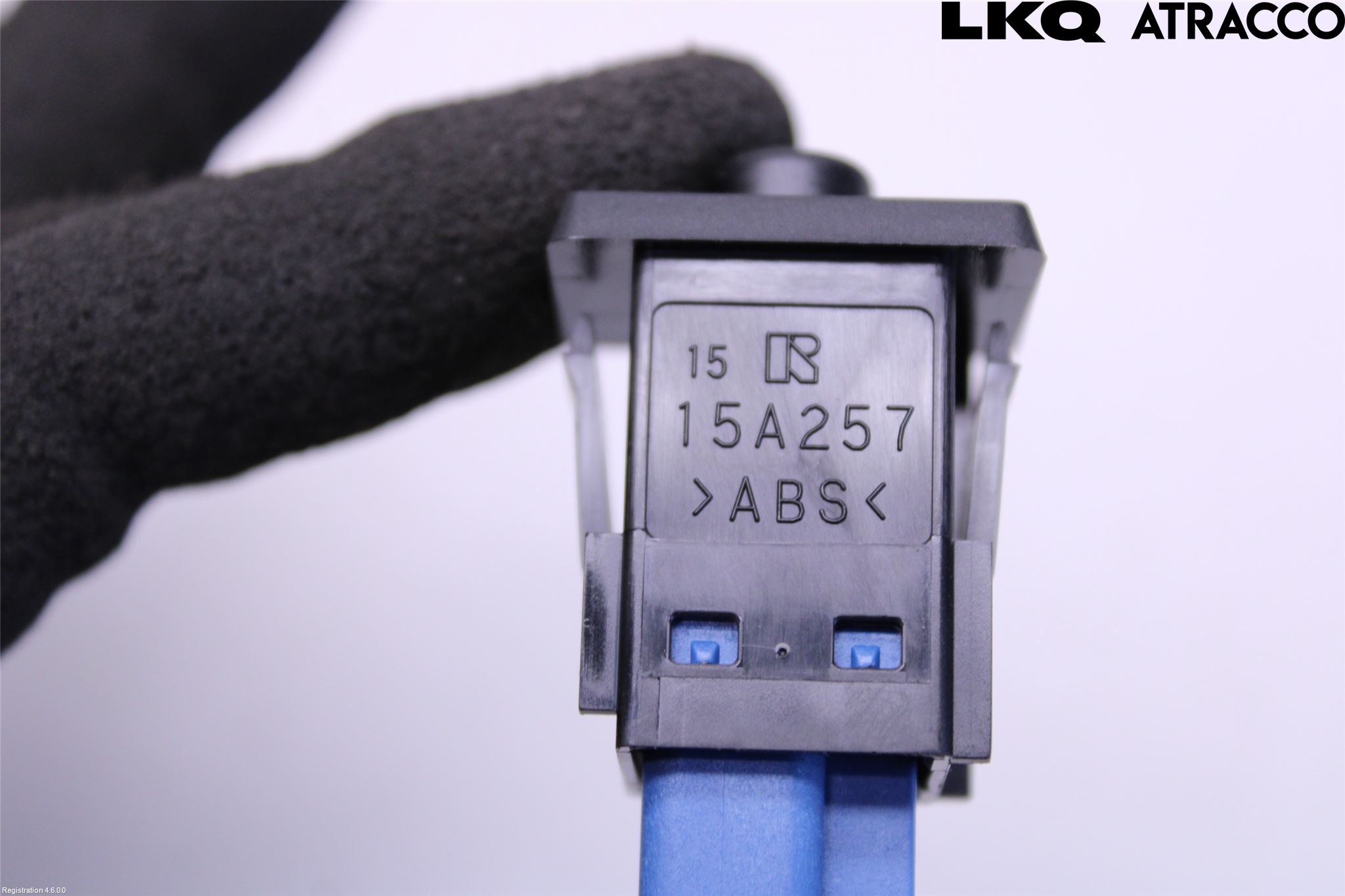 Mitsubishi OUTLANDER 13-21 Strömställare Baklucka