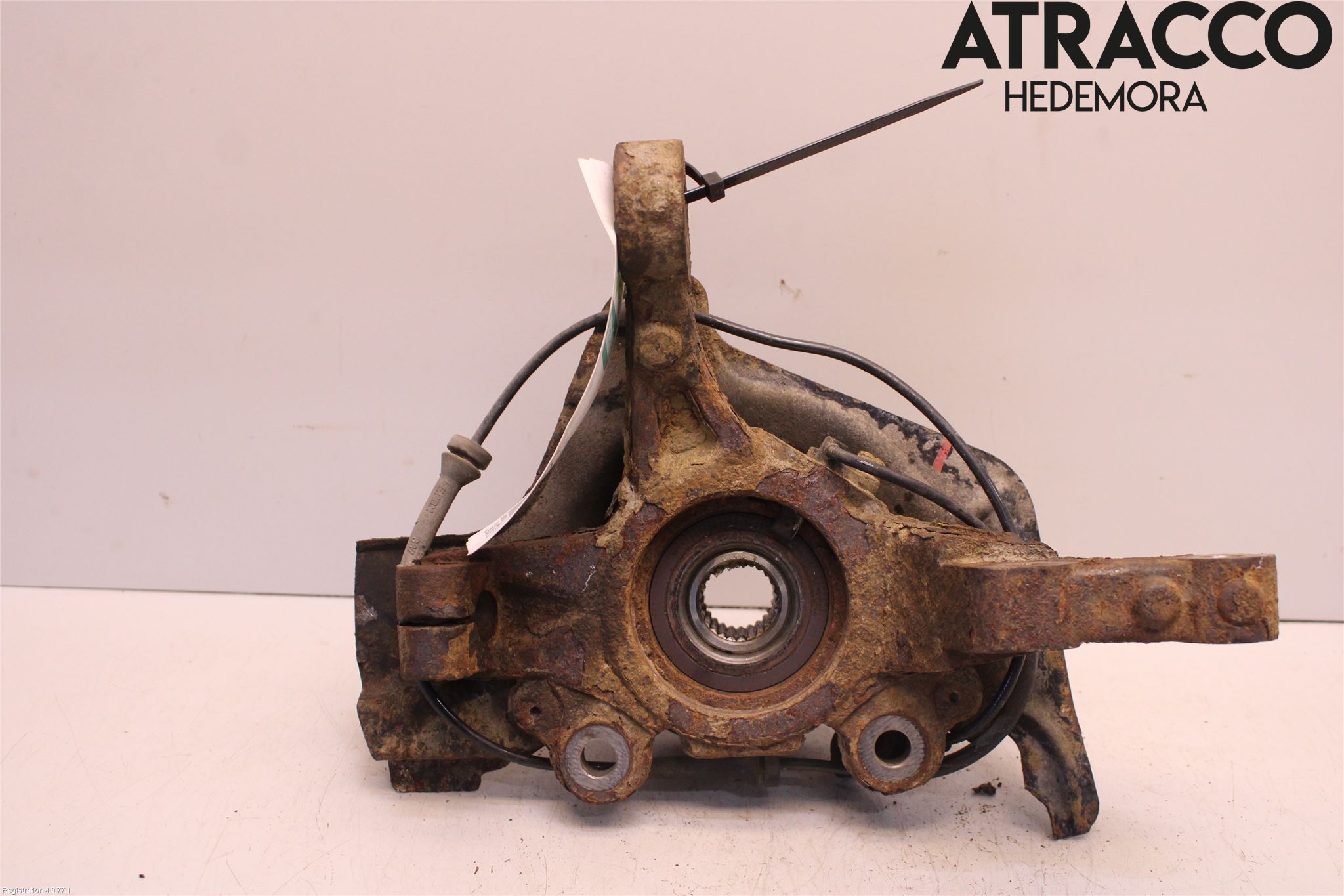 Opel COMBO D 12-18 Styrspindel Lagerhus Vä