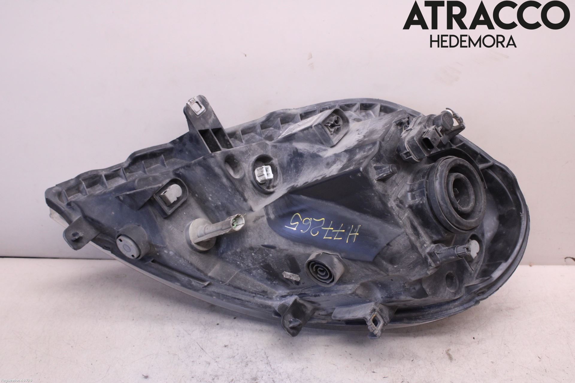 Opel VIVARO 01-14 Strålkastare Höger