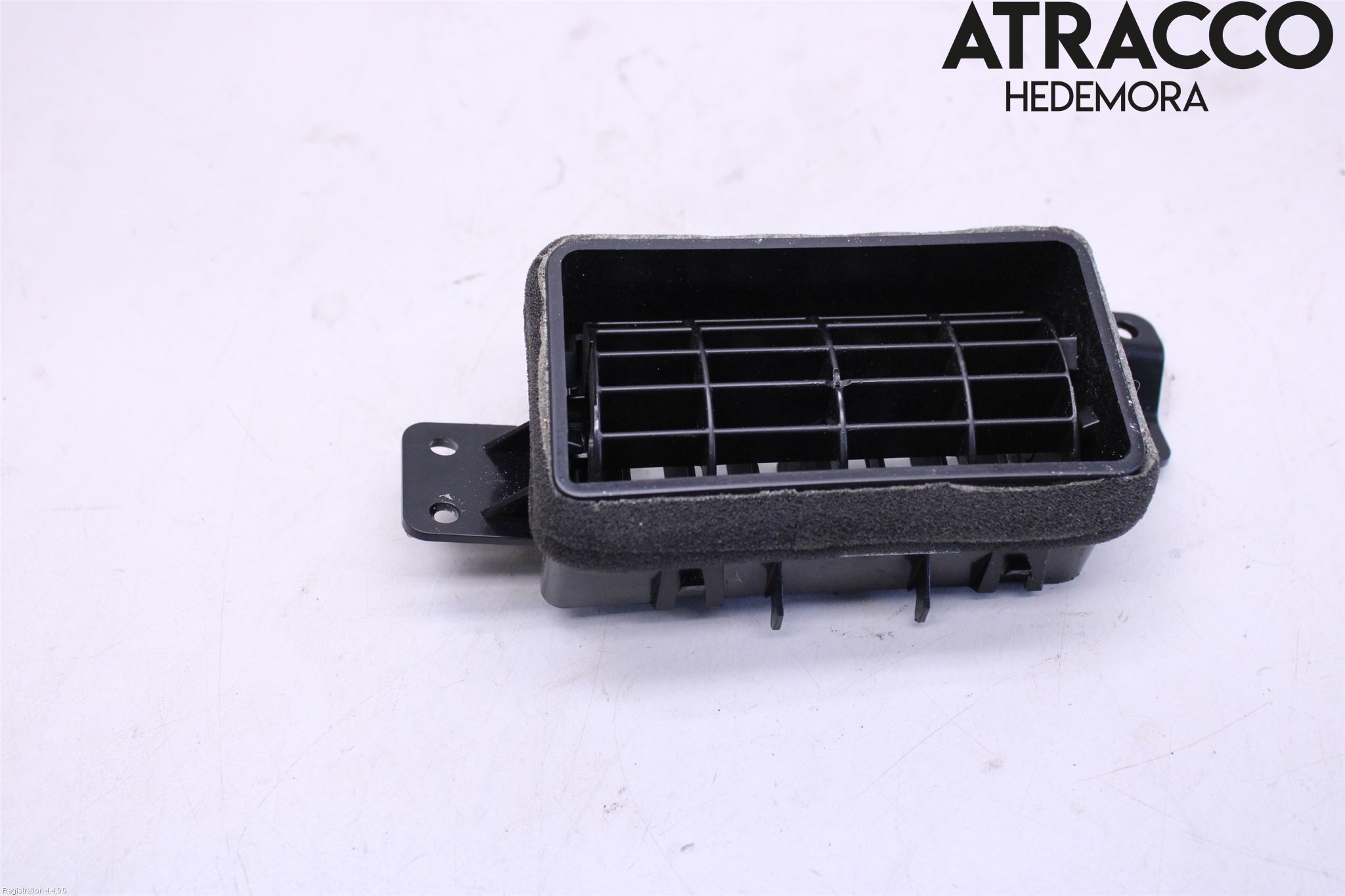 Dodge PICK UP RAM 81- Defrosterkanal-Munstycke