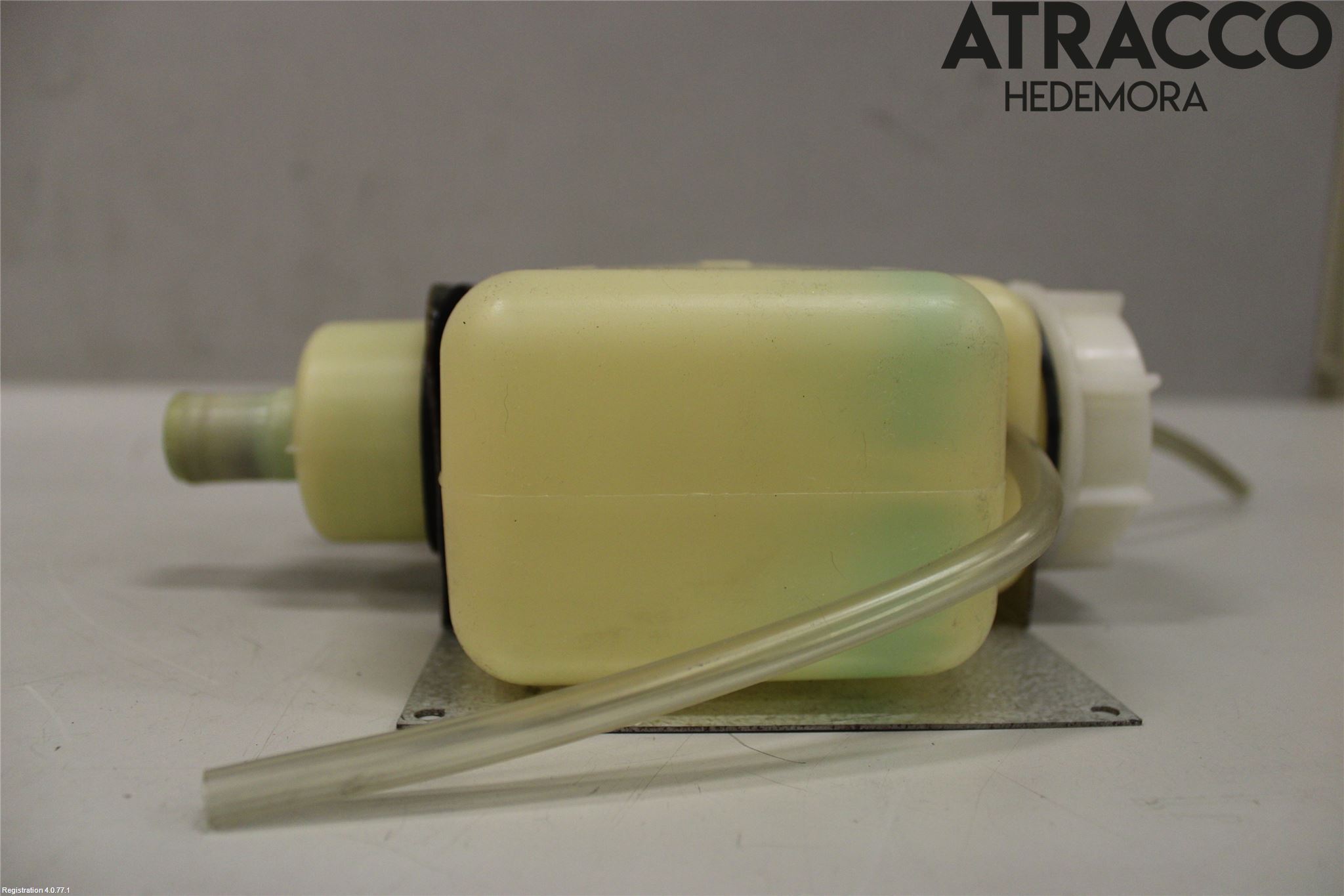 Iveco DAILY 00-06 Expansionstank