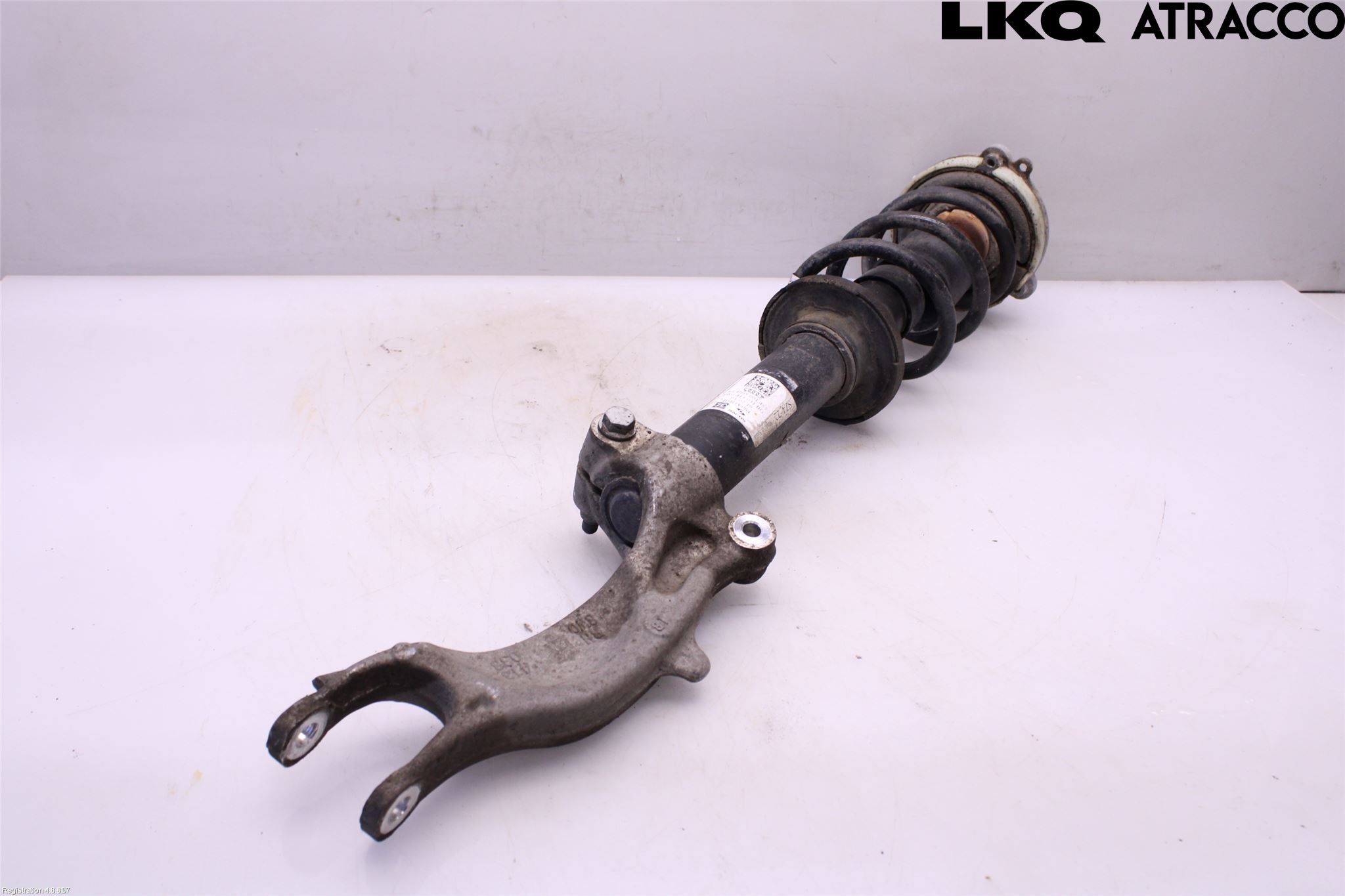 Audi A4/S4 B9 20- Fjäderben Fram Höger