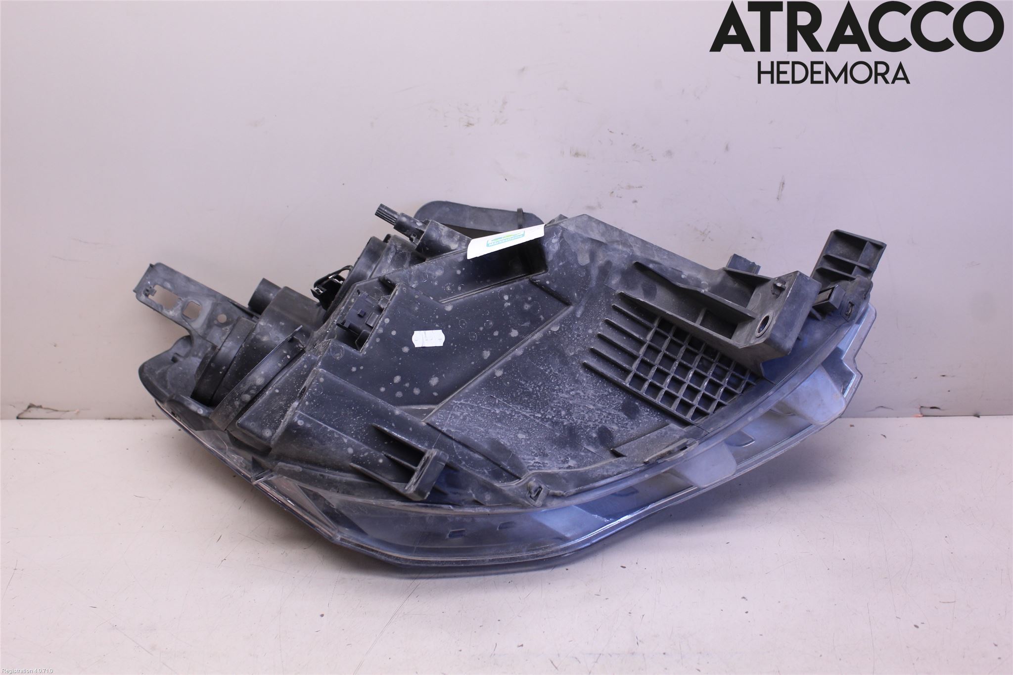 Peugeot PARTNER 16-18 Strålkastare Vänster