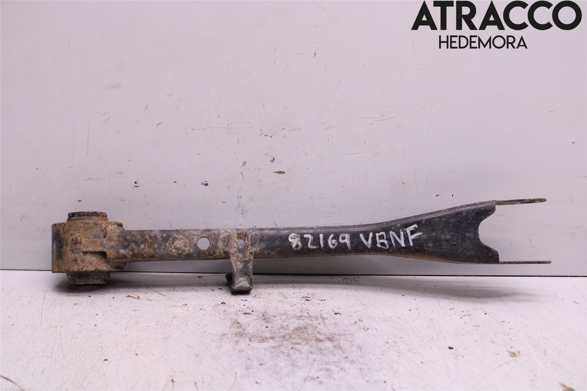 Subaru OUTBACK 10-15 Bärarm Bak Vänster