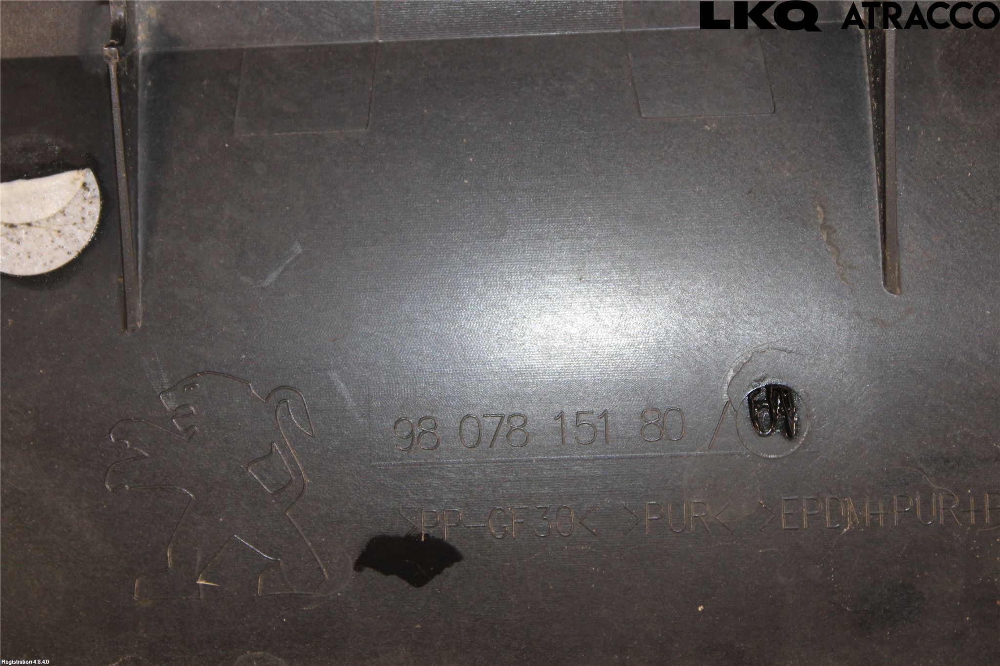 Peugeot 308 14-21 Täckplast Front