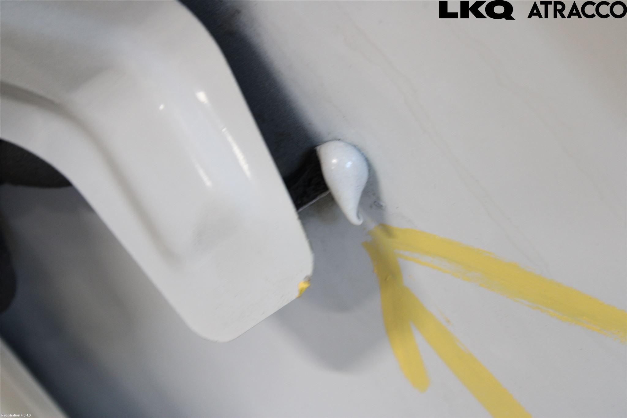 Chevrolet TRAX Huv Fram