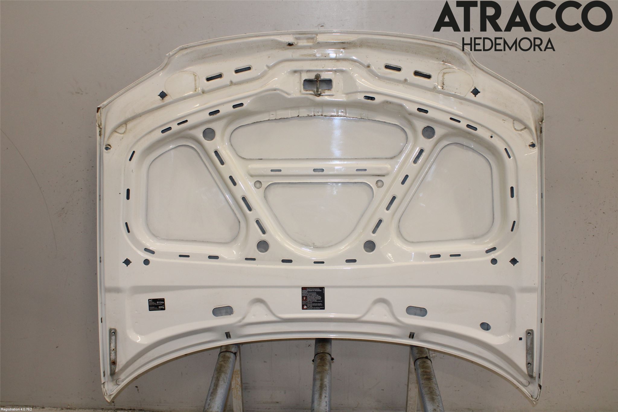 Volkswagen VW PASSAT 01-05 Huv Fram