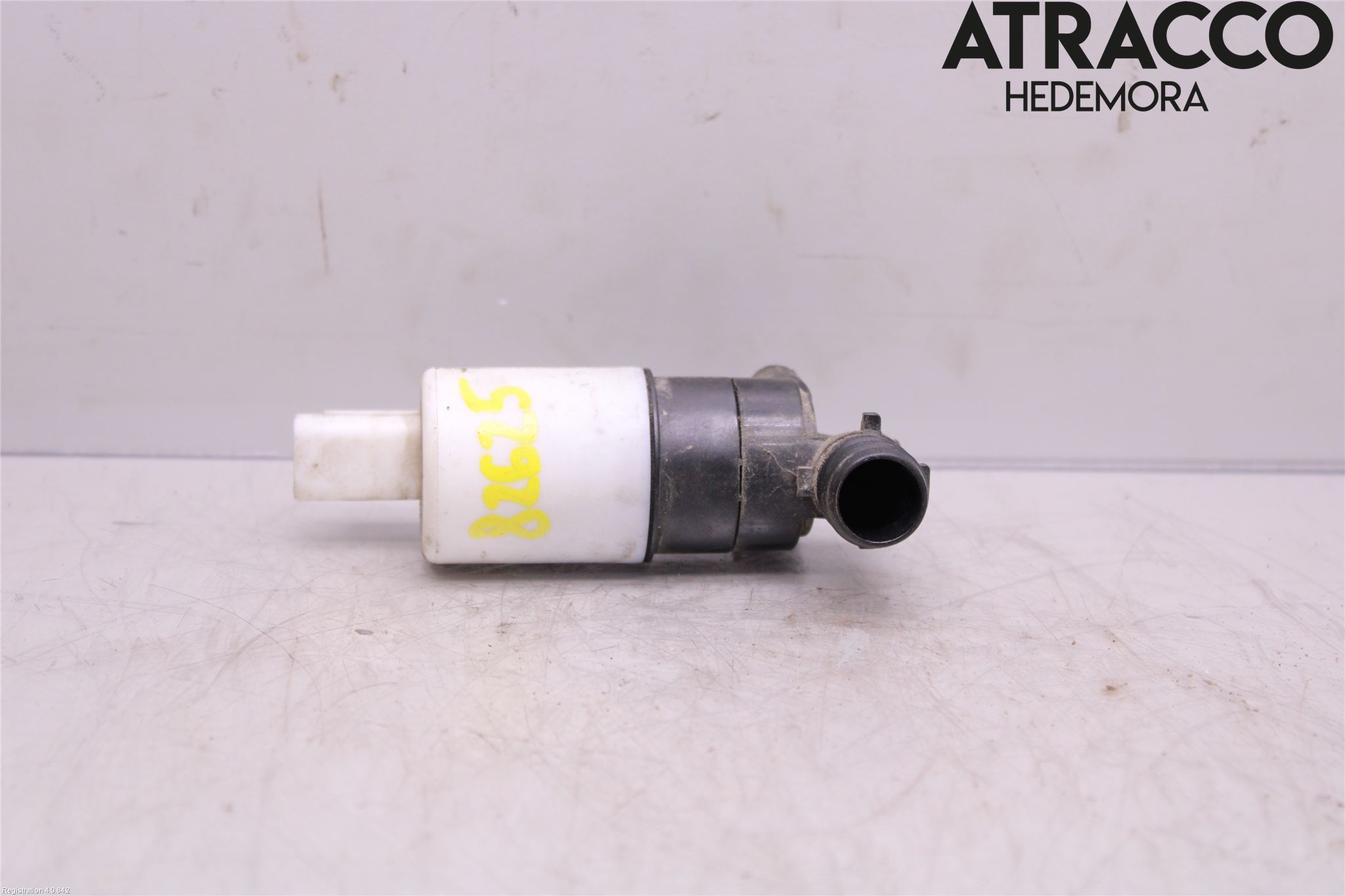 Renault TRAFIC   02-14 Spolarpump Vindruta