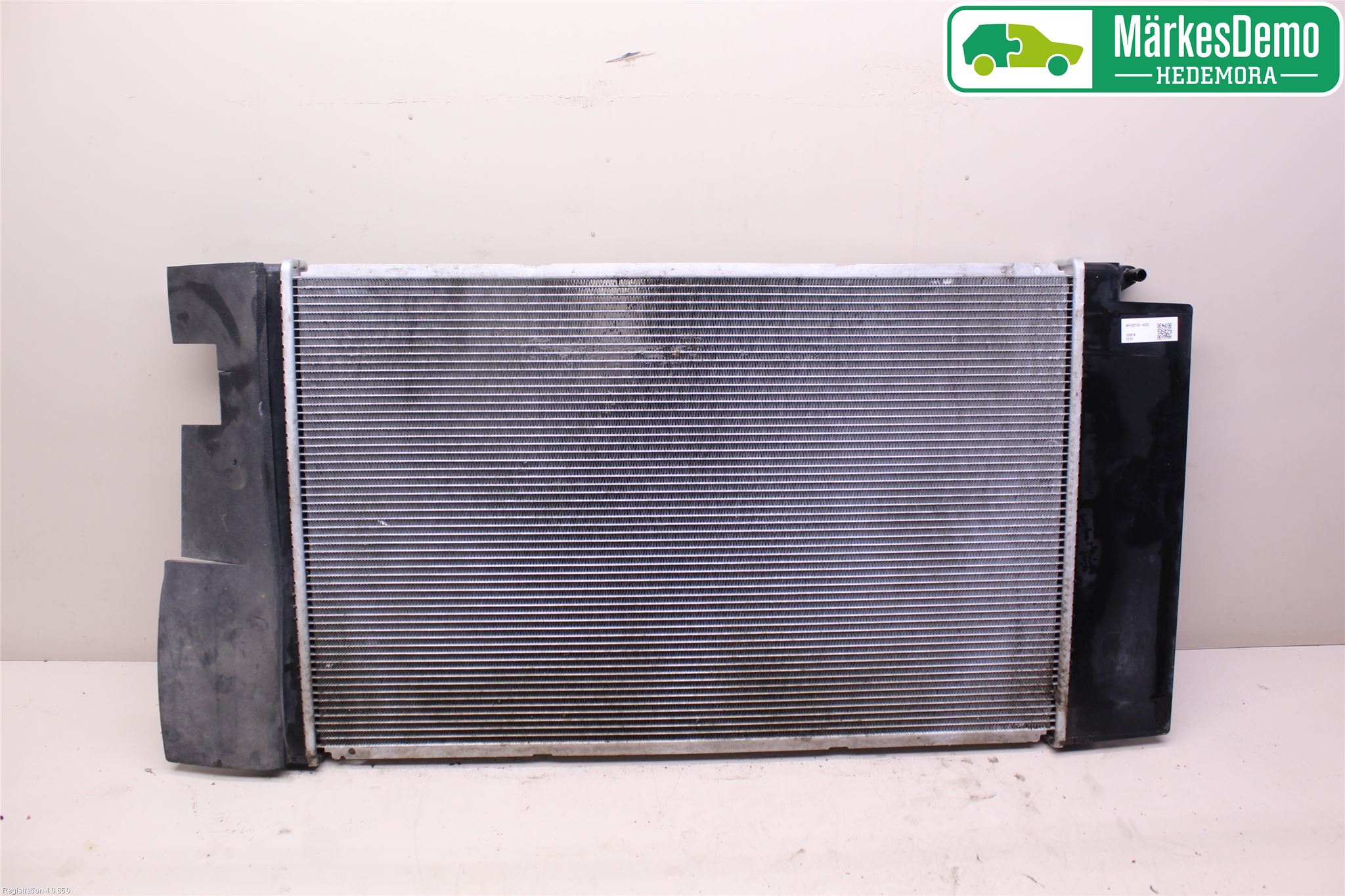 Toyota AVENSIS 16-18 Kylare Man