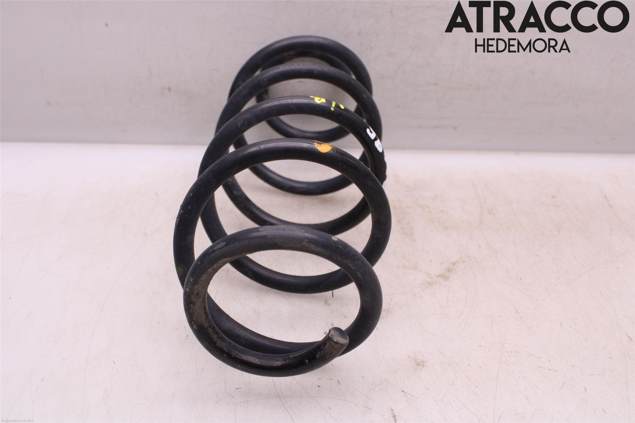 Toyota YARIS XP130 15-20 Fjäder Bak