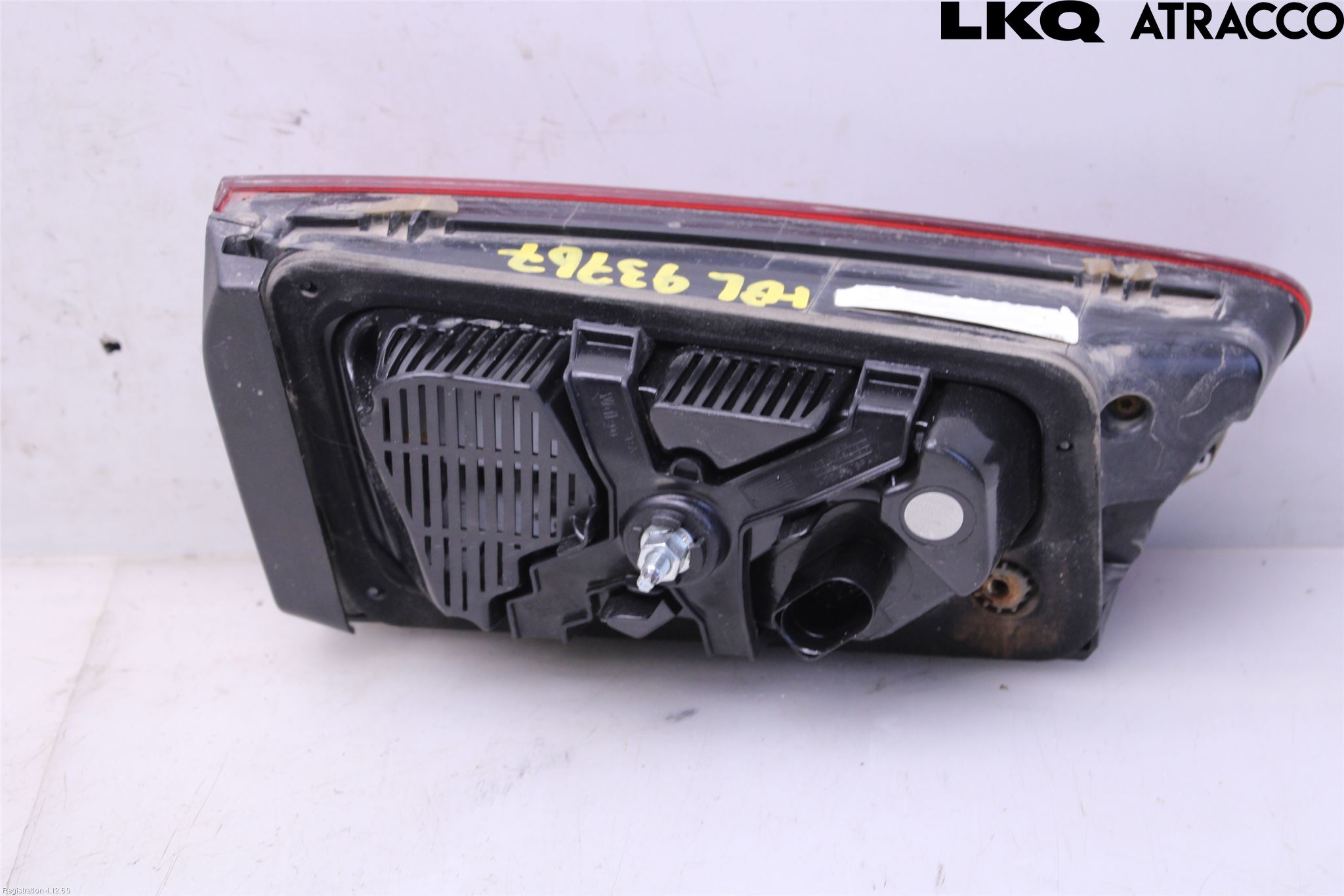 Audi A6 ALLROAD 12-18 Bakljus Lucka Hö