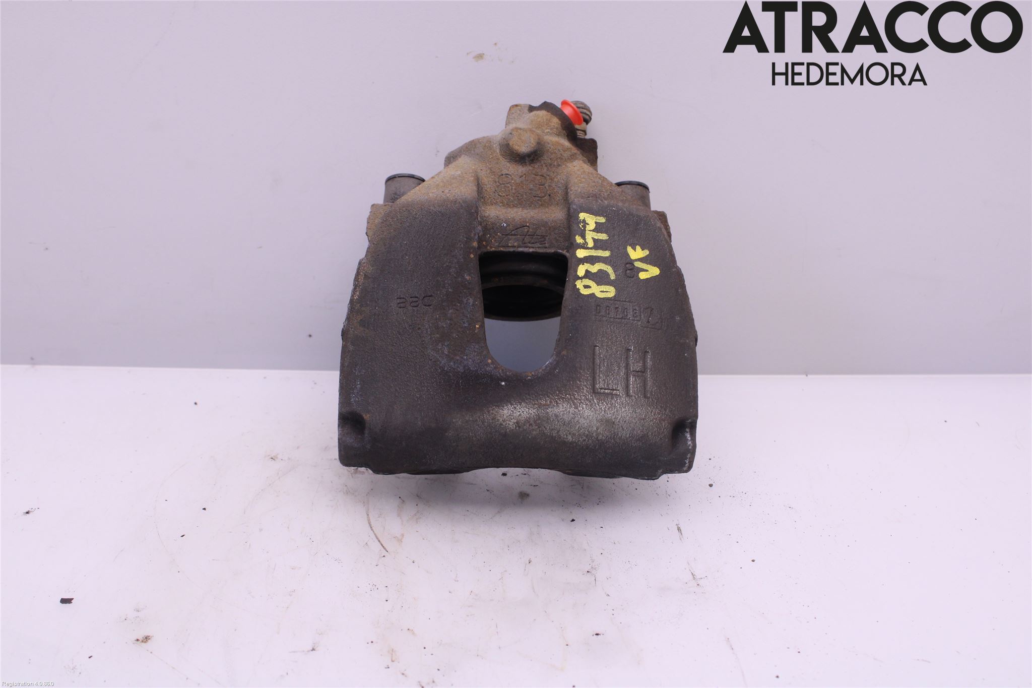 Ford FOCUS     04-07 Bromsok Fram Vänster