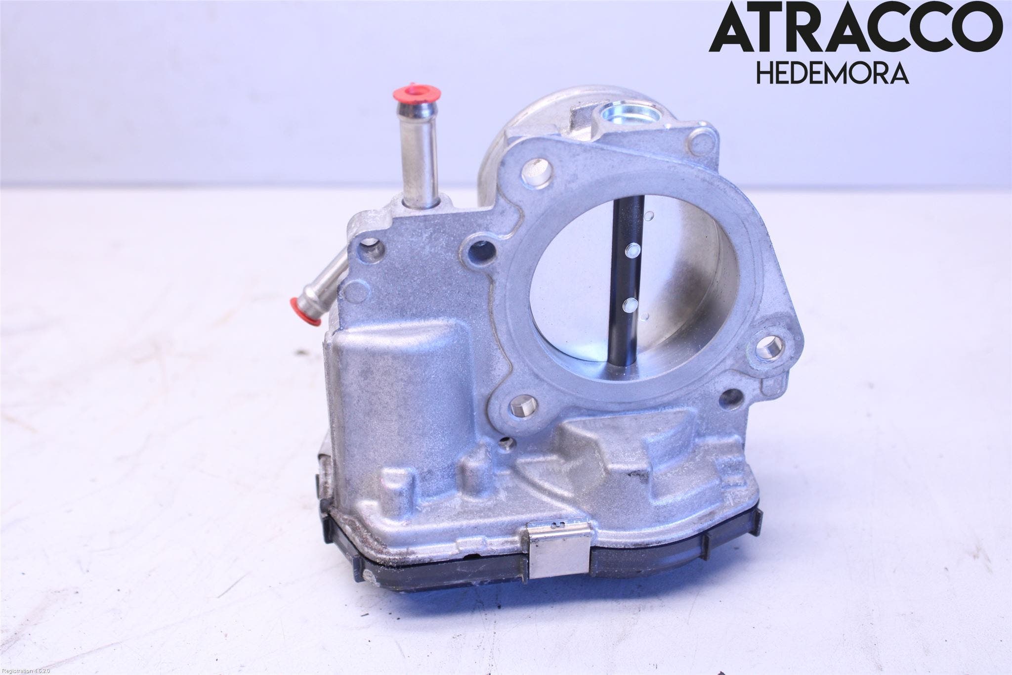 Toyota YARIS CROSS XP21 21- Injspjällhus