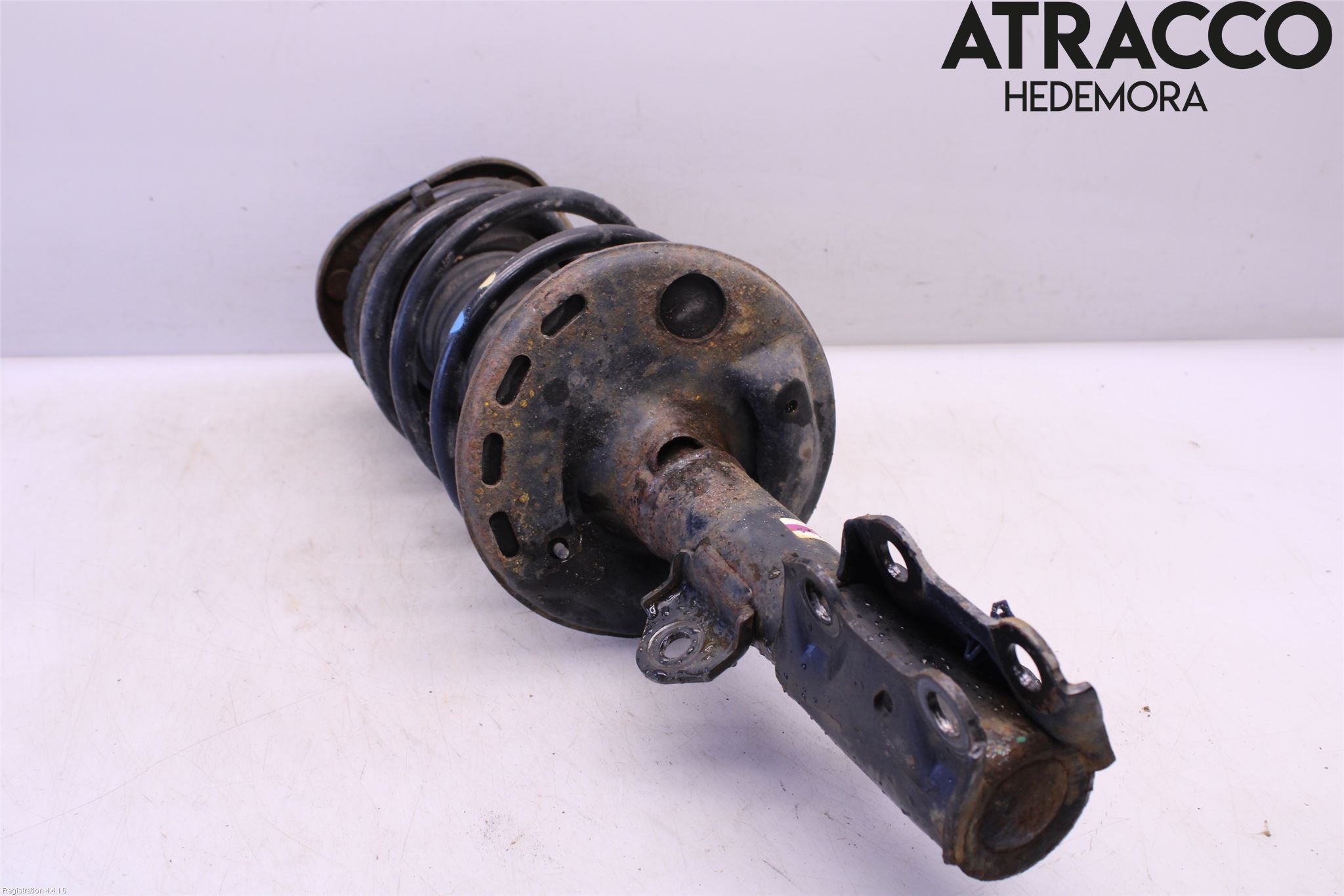 Toyota AURIS 13-19 Fjäderben Fram Höger