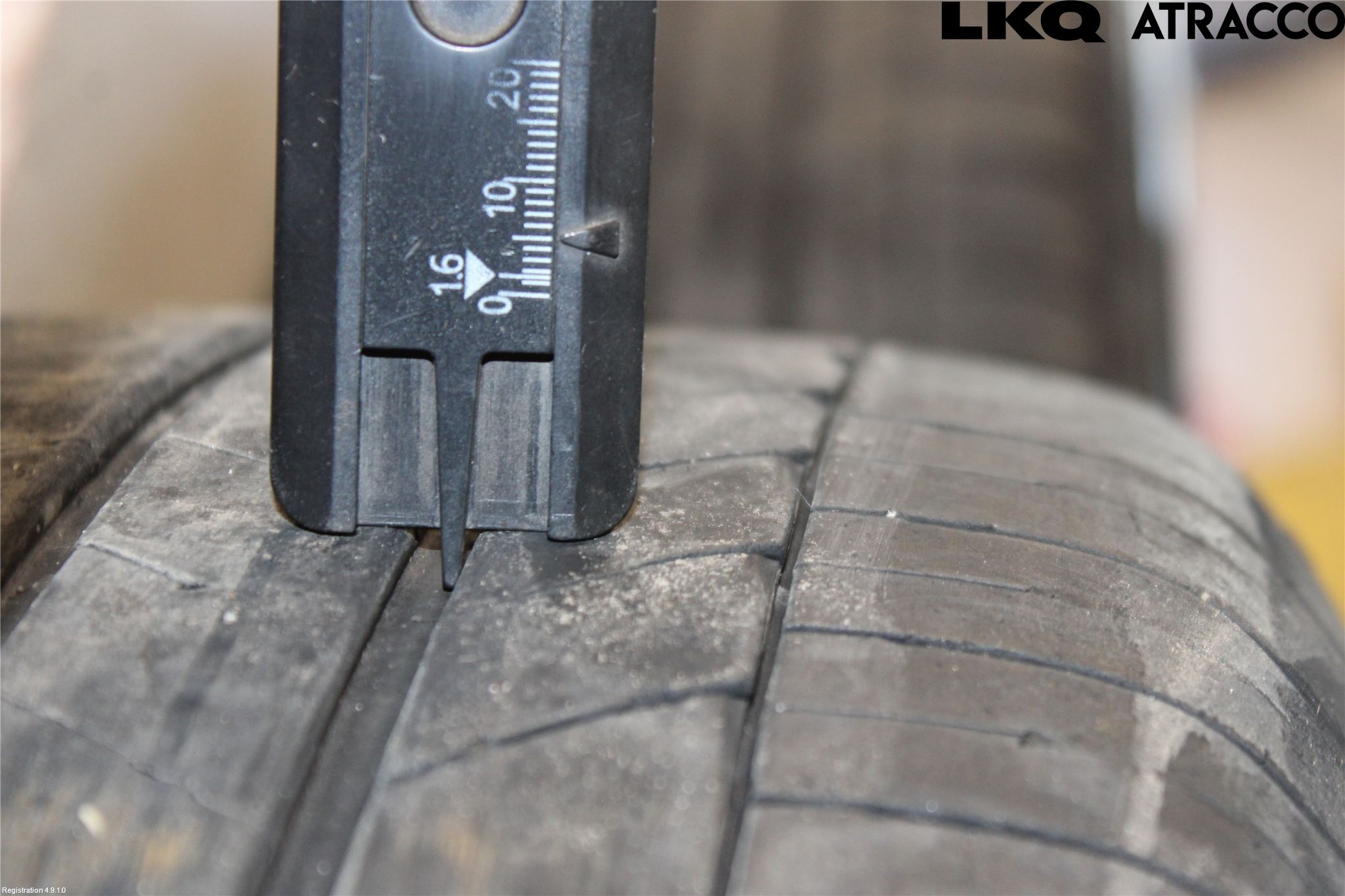 Subaru OUTBACK 10-15 Sommardäck Alumfälg 4St