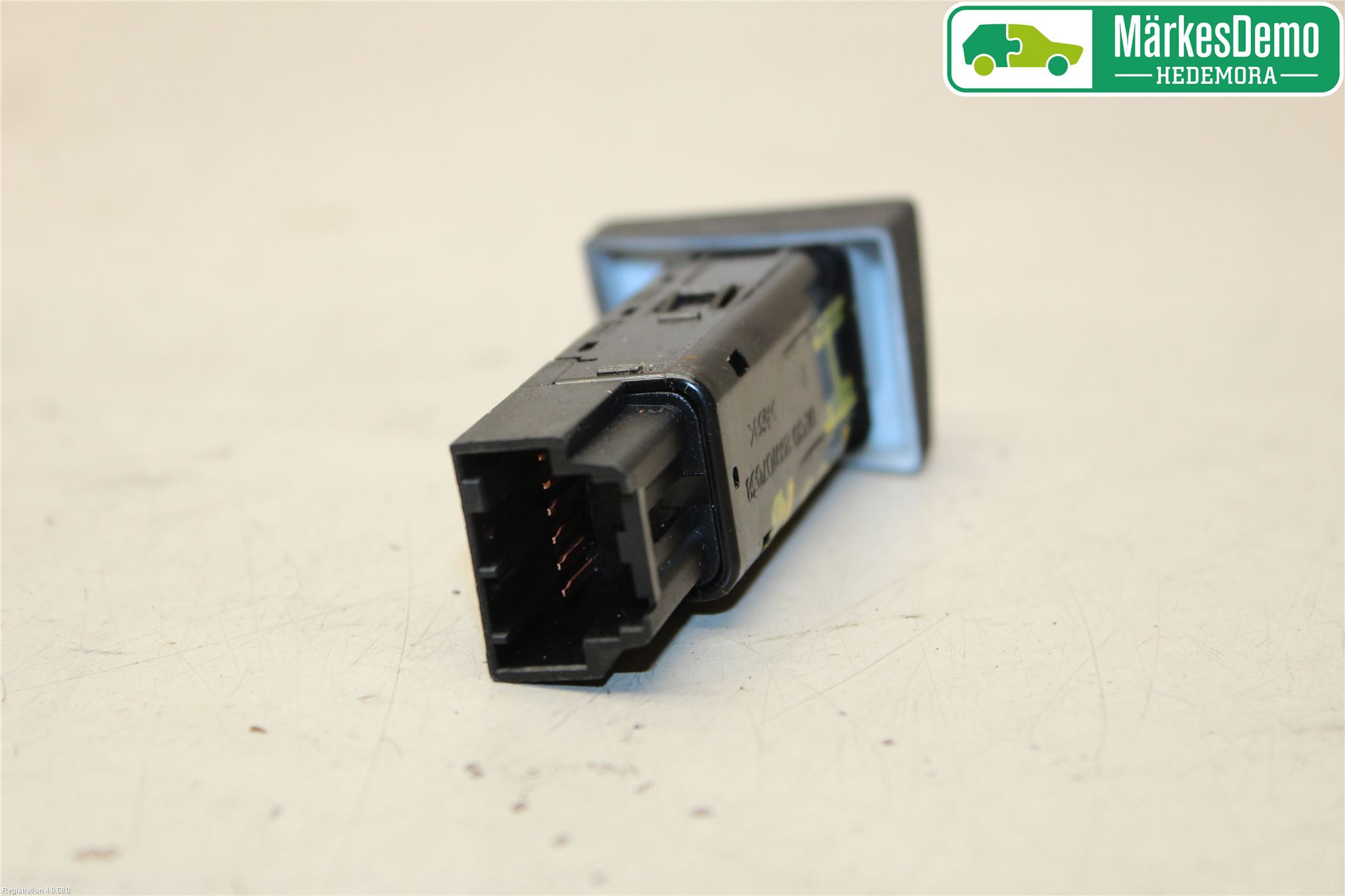 Chevrolet CAPTIVA Strömställare Stolvärme