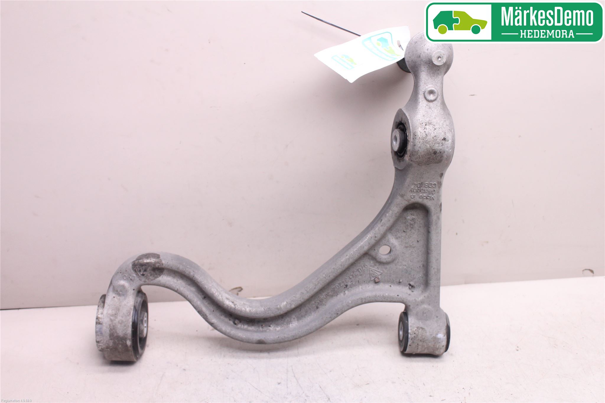 Porsche PANAMERA 09- Bärarm Fram Undre Hö