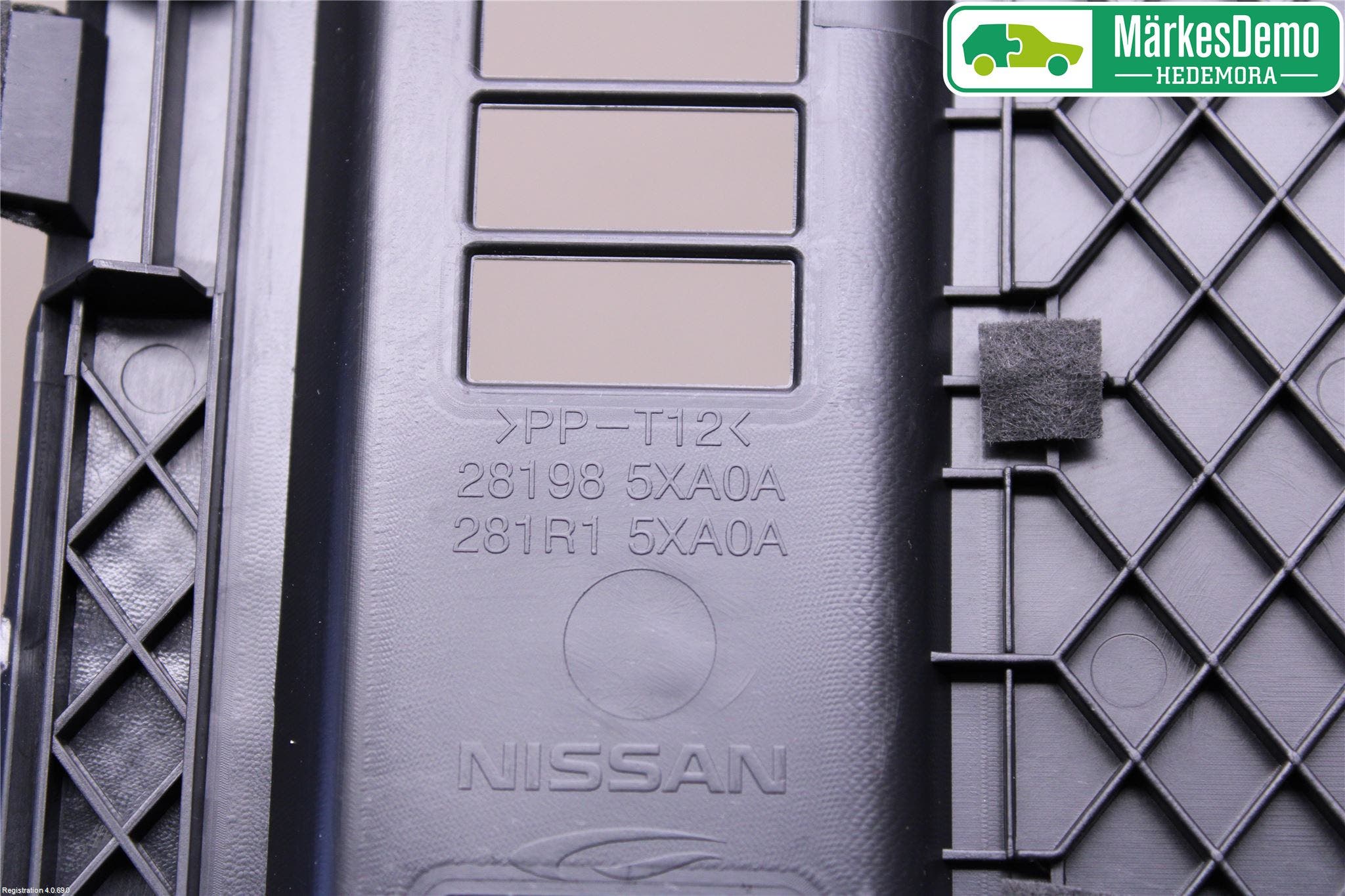 Mercedes-Benz MB X-KLASS (BR 470) 18-20 Instrumentbräda Inlägg-Dekorlist