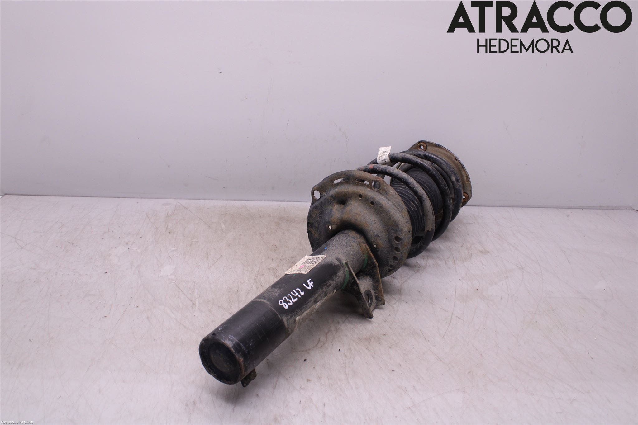 Volkswagen VW TIGUAN ALLSPACE 18- Fjäderben Fram Vänster