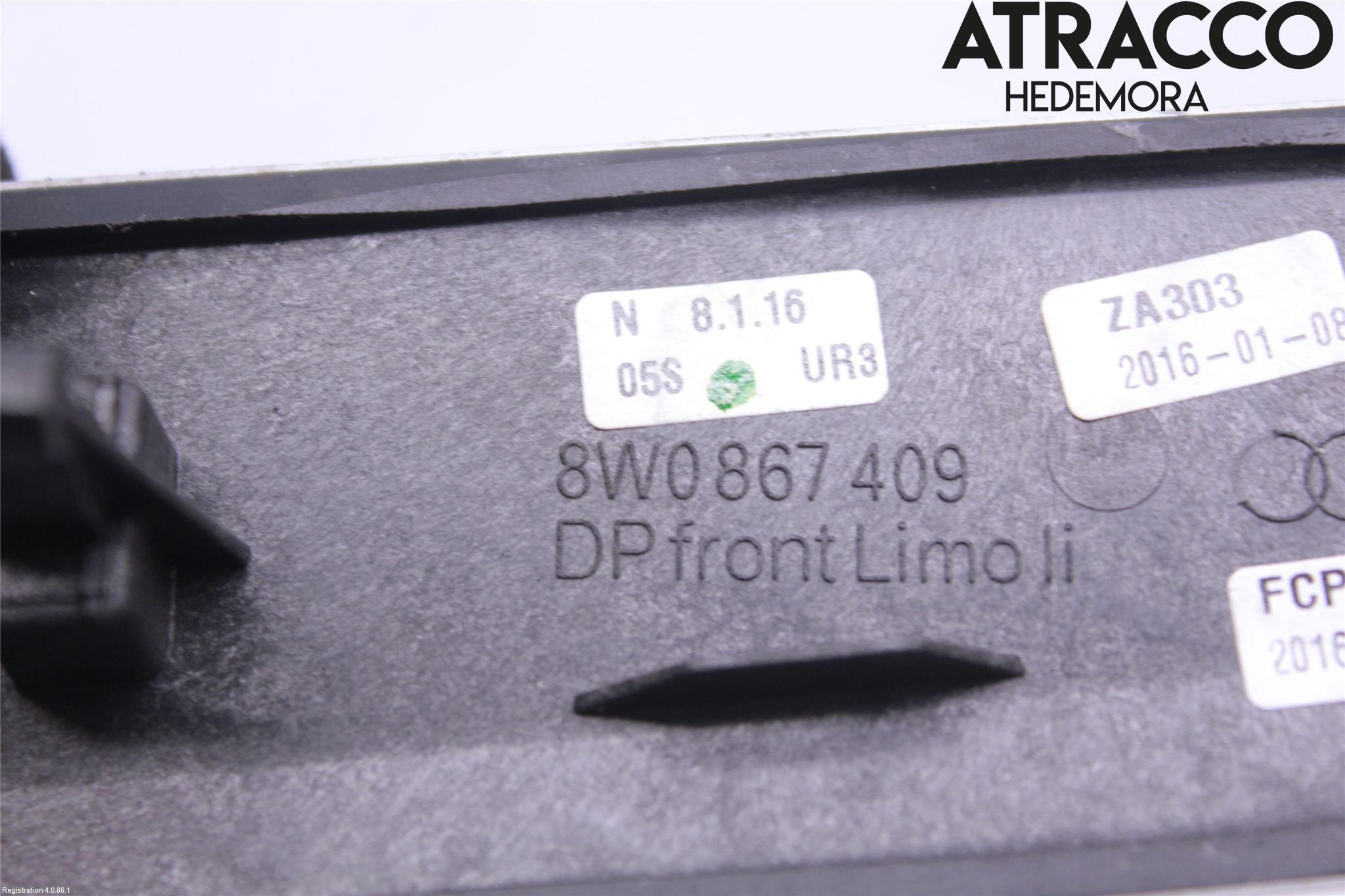 Audi A4/S4 B9 16-19 Dörr Dekorlist Fram Vä