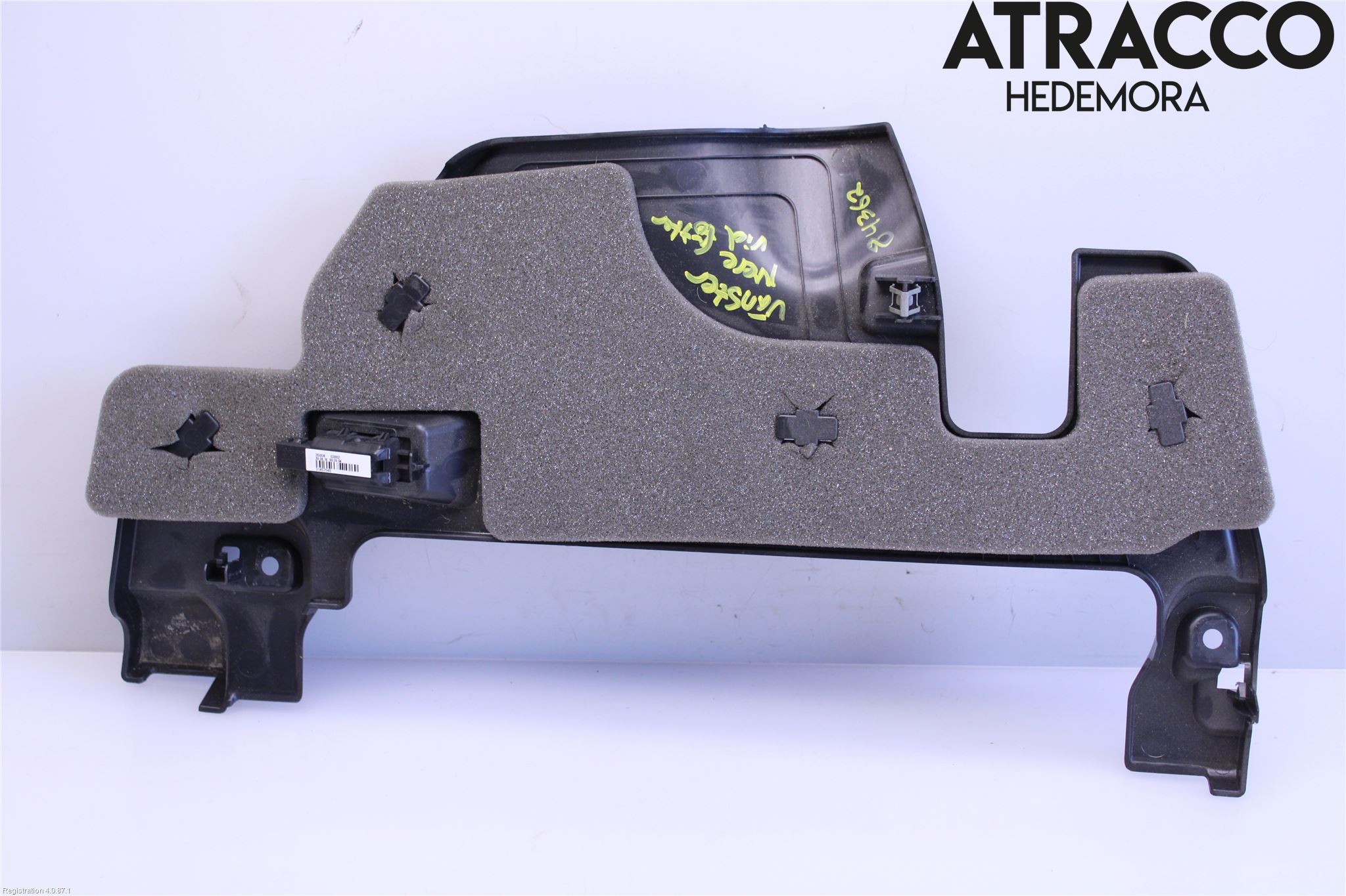 Volvo V90 17->> Instrumentbräda Sparkskydd