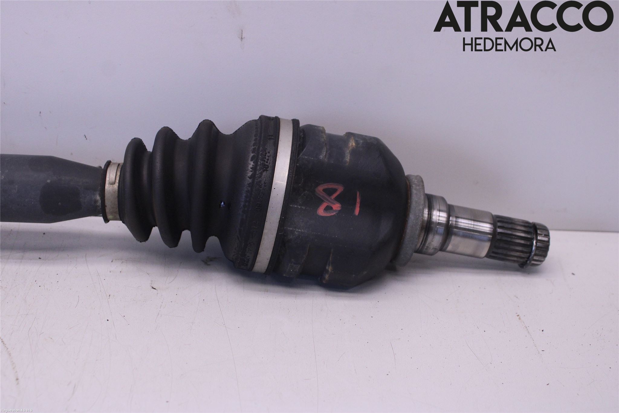 Toyota AURIS 10-12 Drivaxel Fram Höger