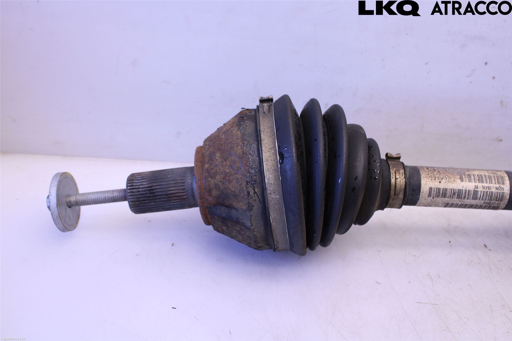 Volvo V60 11-13 Drivaxel Fram Höger