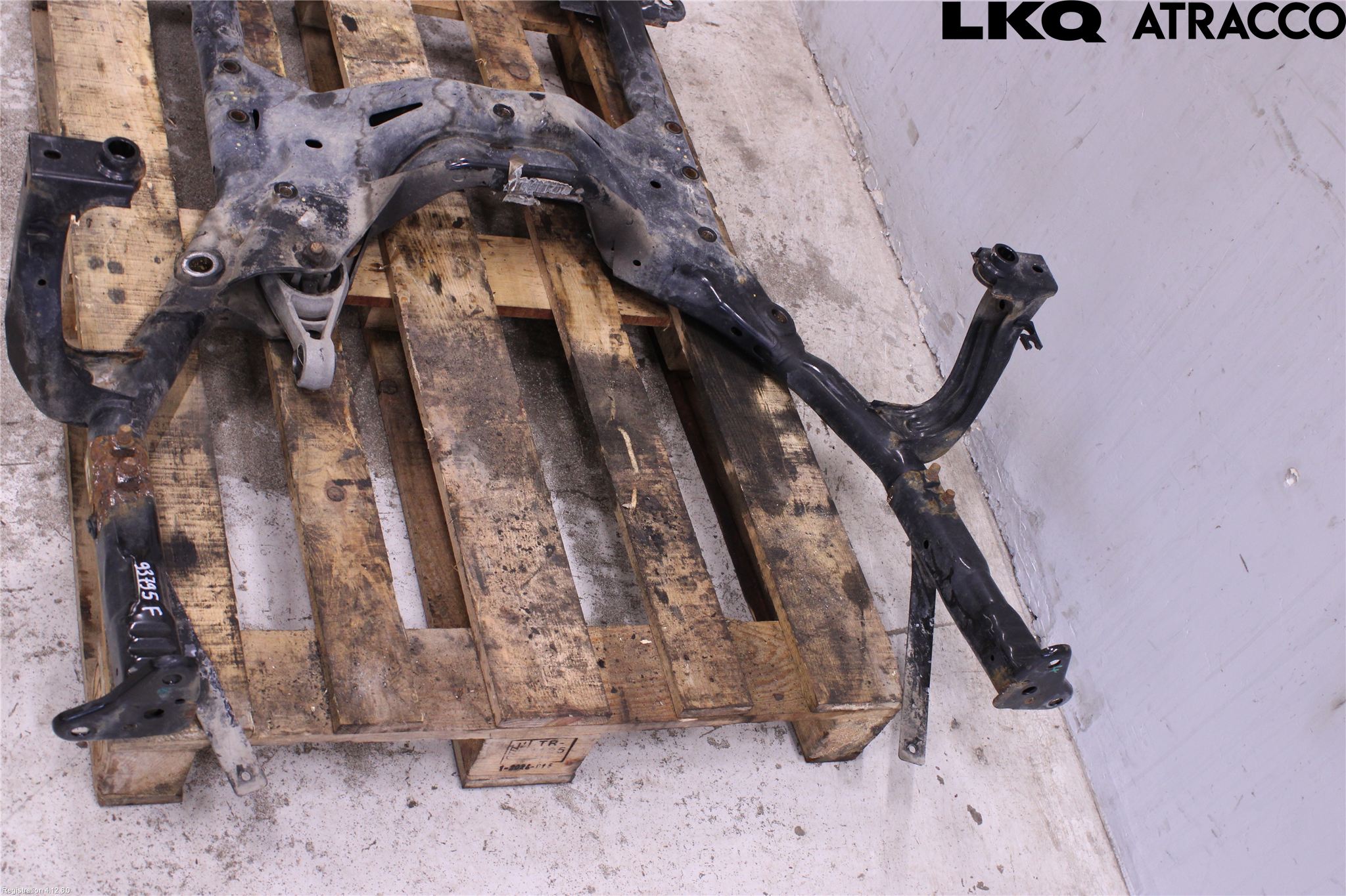 Mini COUNTRYMAN R60 11-16 Framvagnsbalk