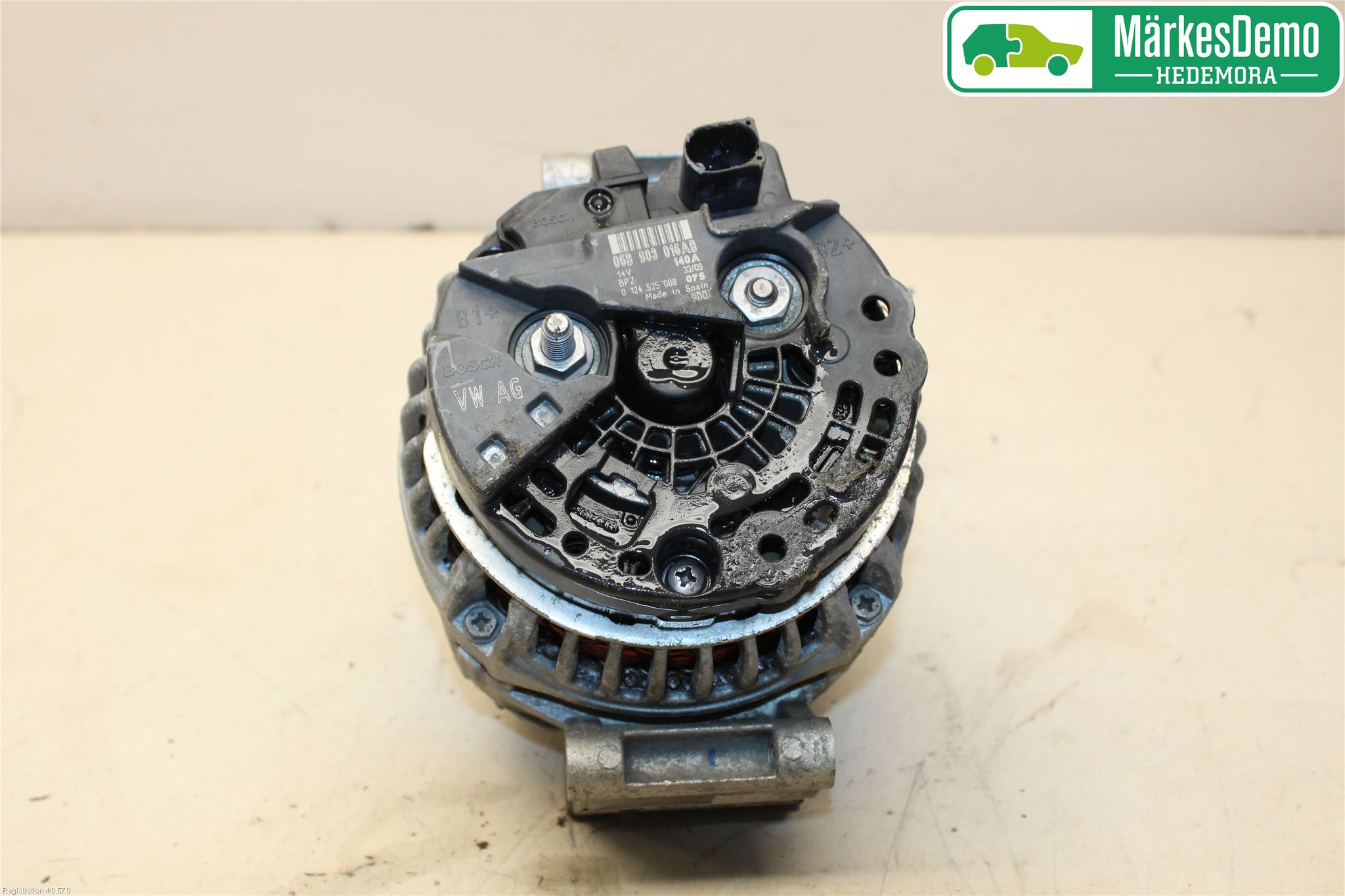 Volkswagen VW GOLF VI 09-13 Generator