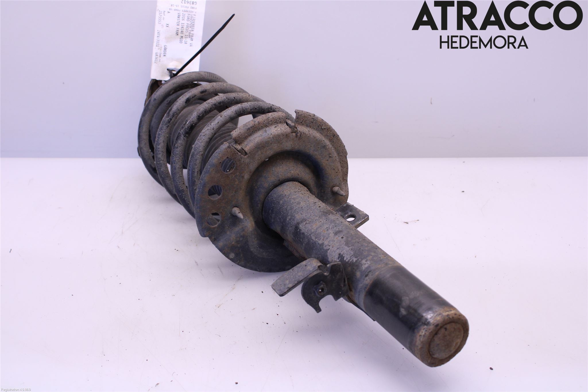 Ford FOCUS 15-18 Fjäderben Fram Vänster