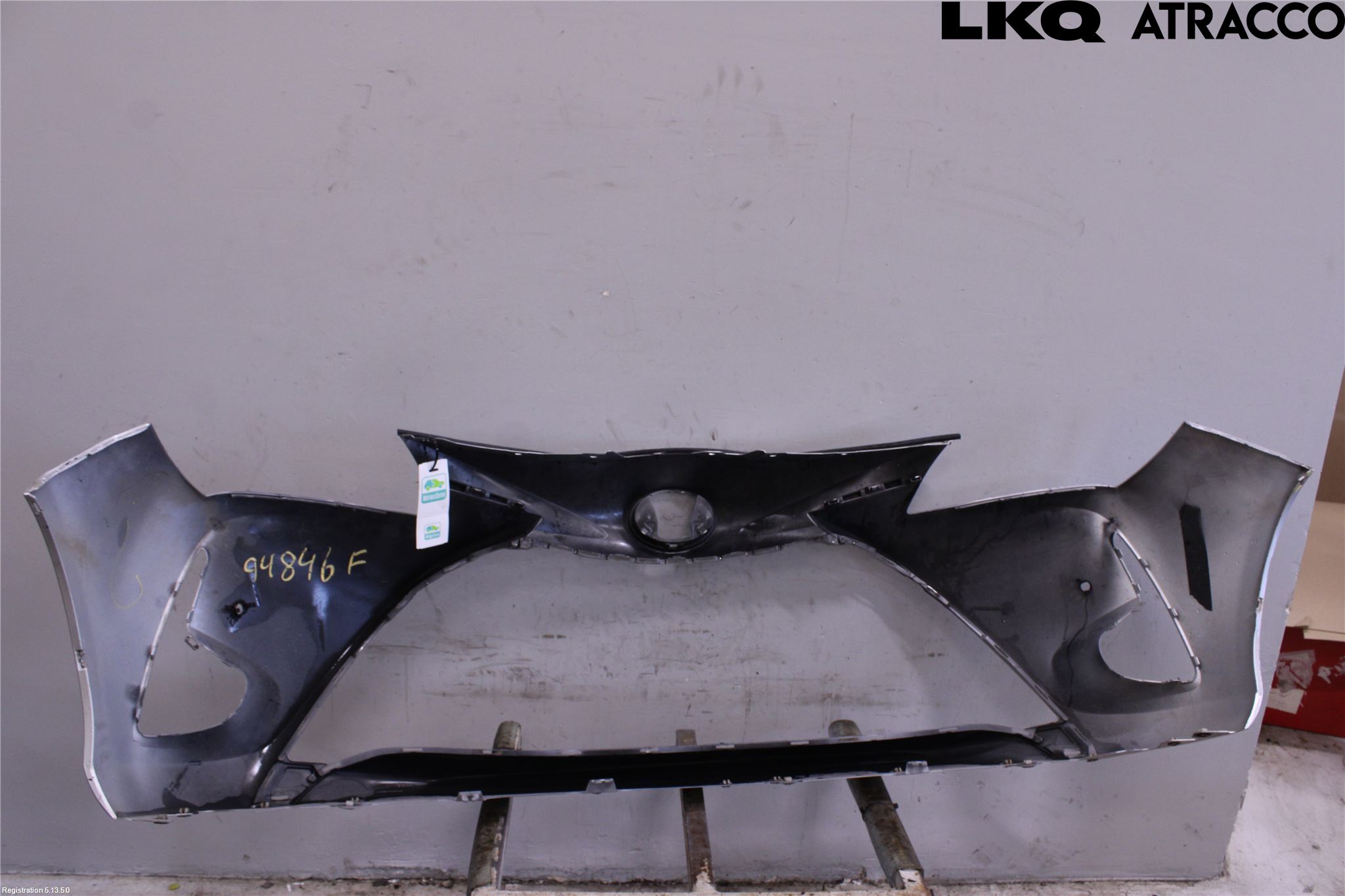 Toyota YARIS XP130 15-20 Stötfångarbeklädnad Fram