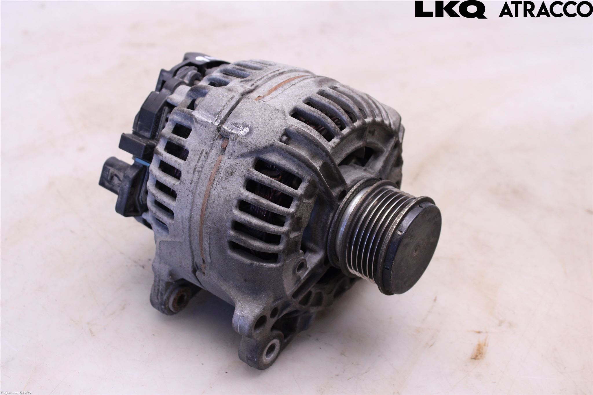 Volkswagen VW CADDY 11-15 Generator