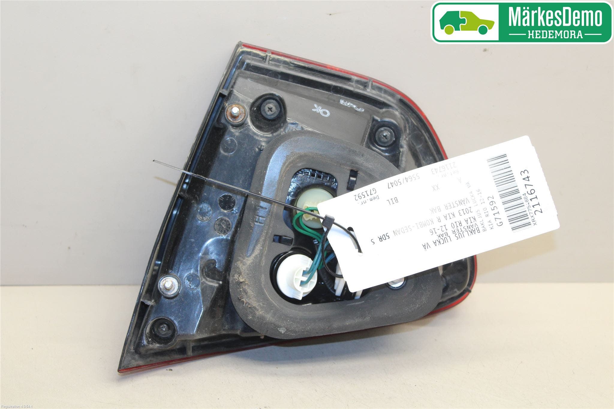 Kia RIO 12-16 Bakljus Lucka Vä