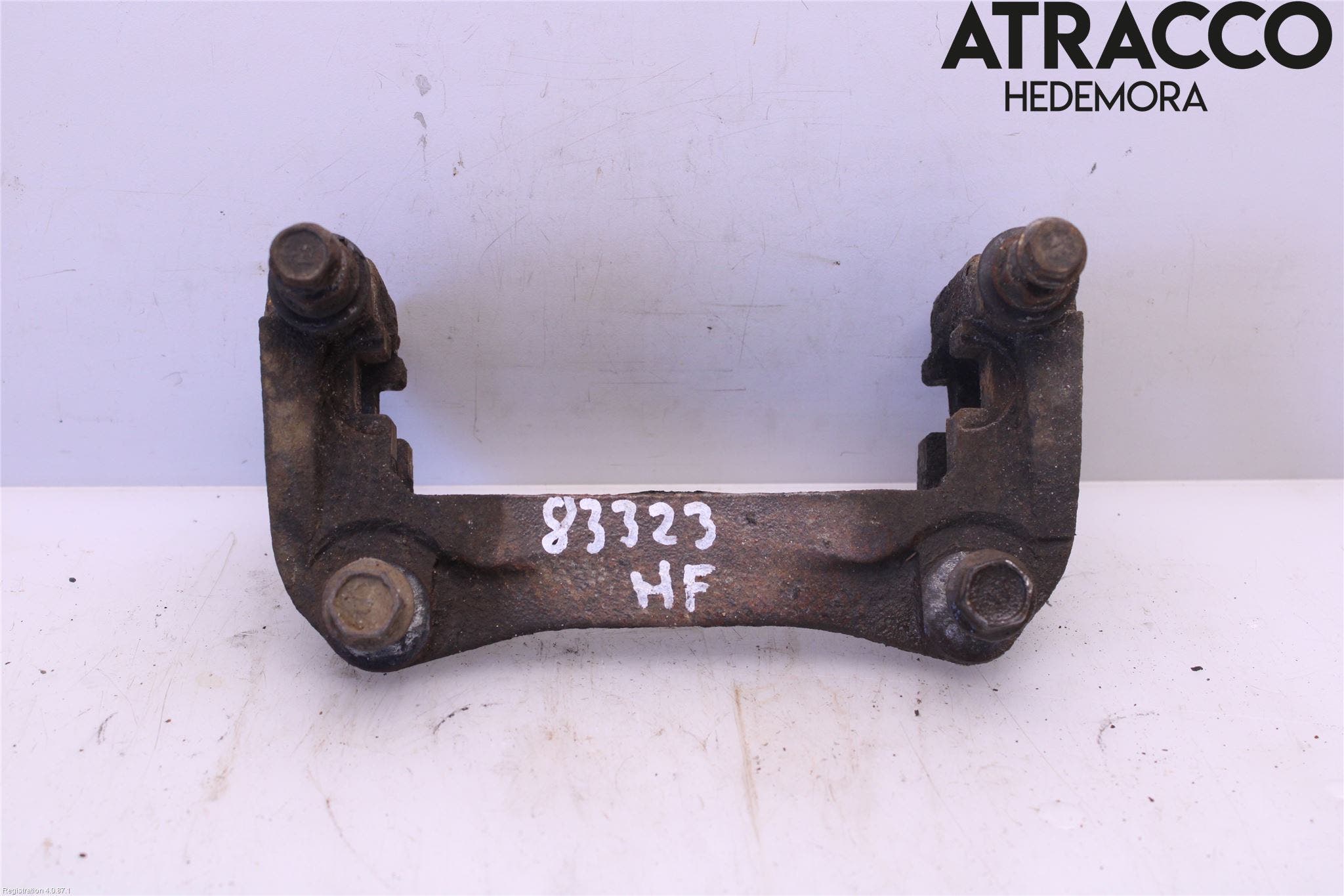 Toyota RAV4 13-18 Bromsokshållare