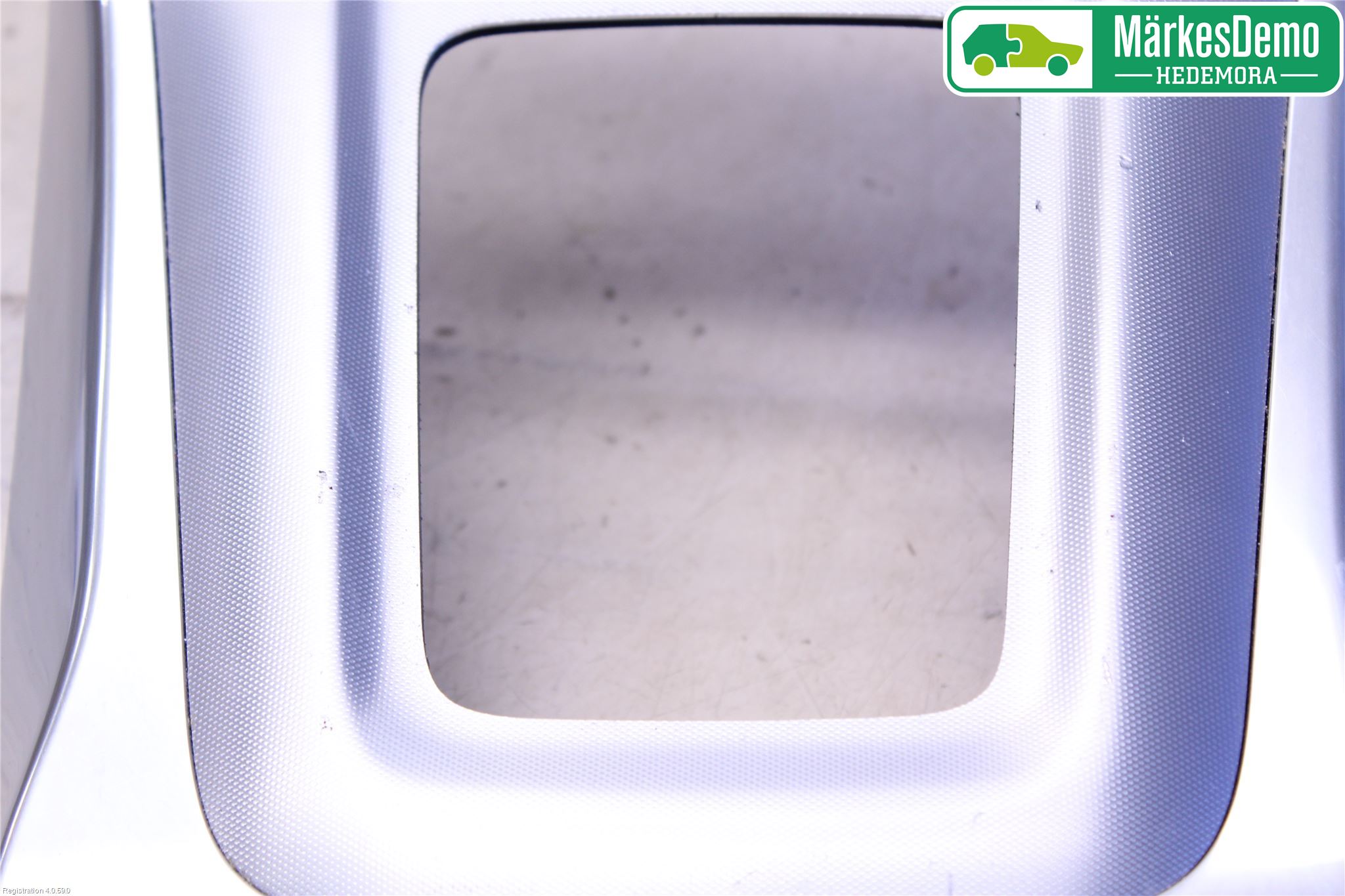 Volvo V70 14-16 Instrumentkonsoll Mitt