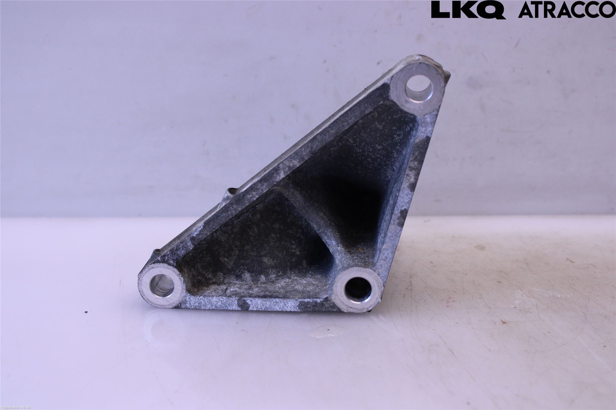 Subaru OUTBACK 10-15 Växellådsfäste