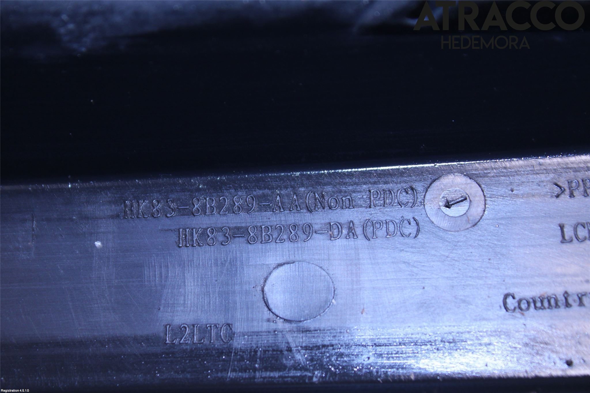 Jaguar F-PACE Grilldel Höger