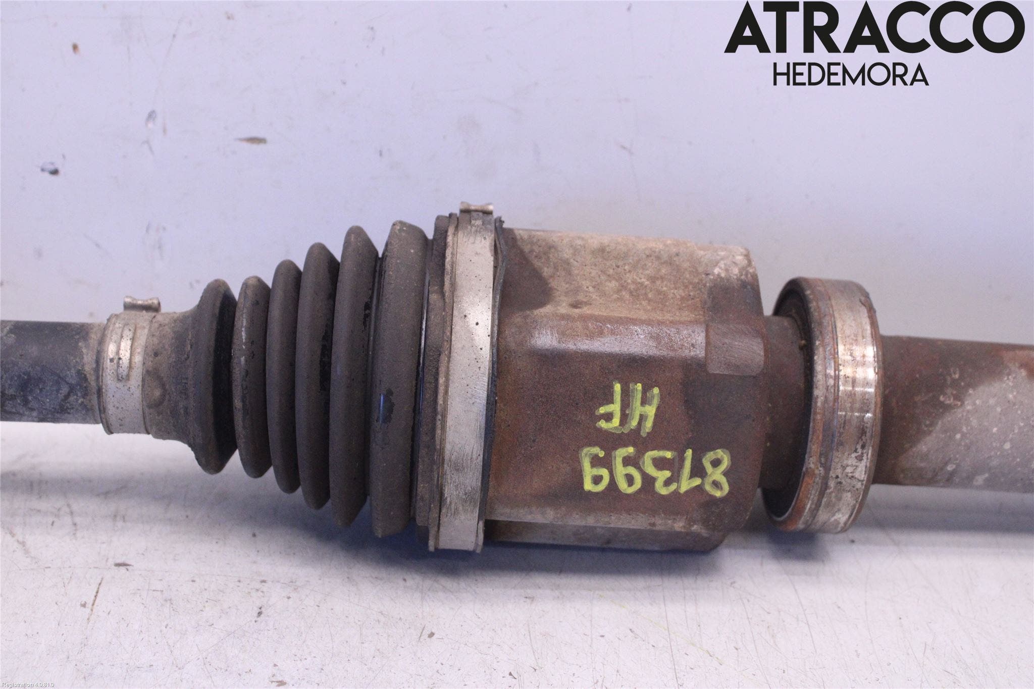 Volvo V70 14-16 Drivaxel Fram Höger