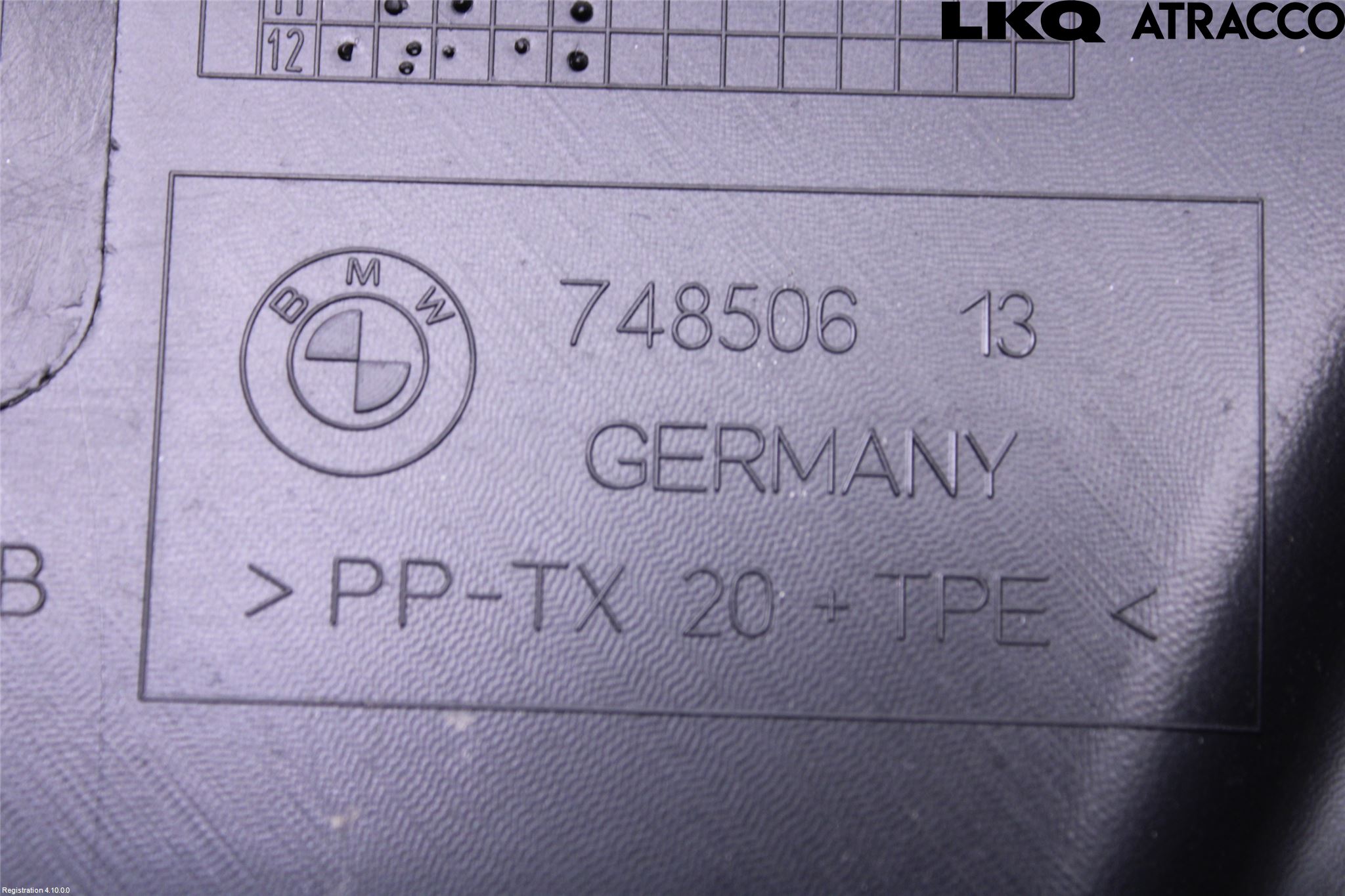 BMW X1 F48 15-22 Torpedplåt-Torpedplast