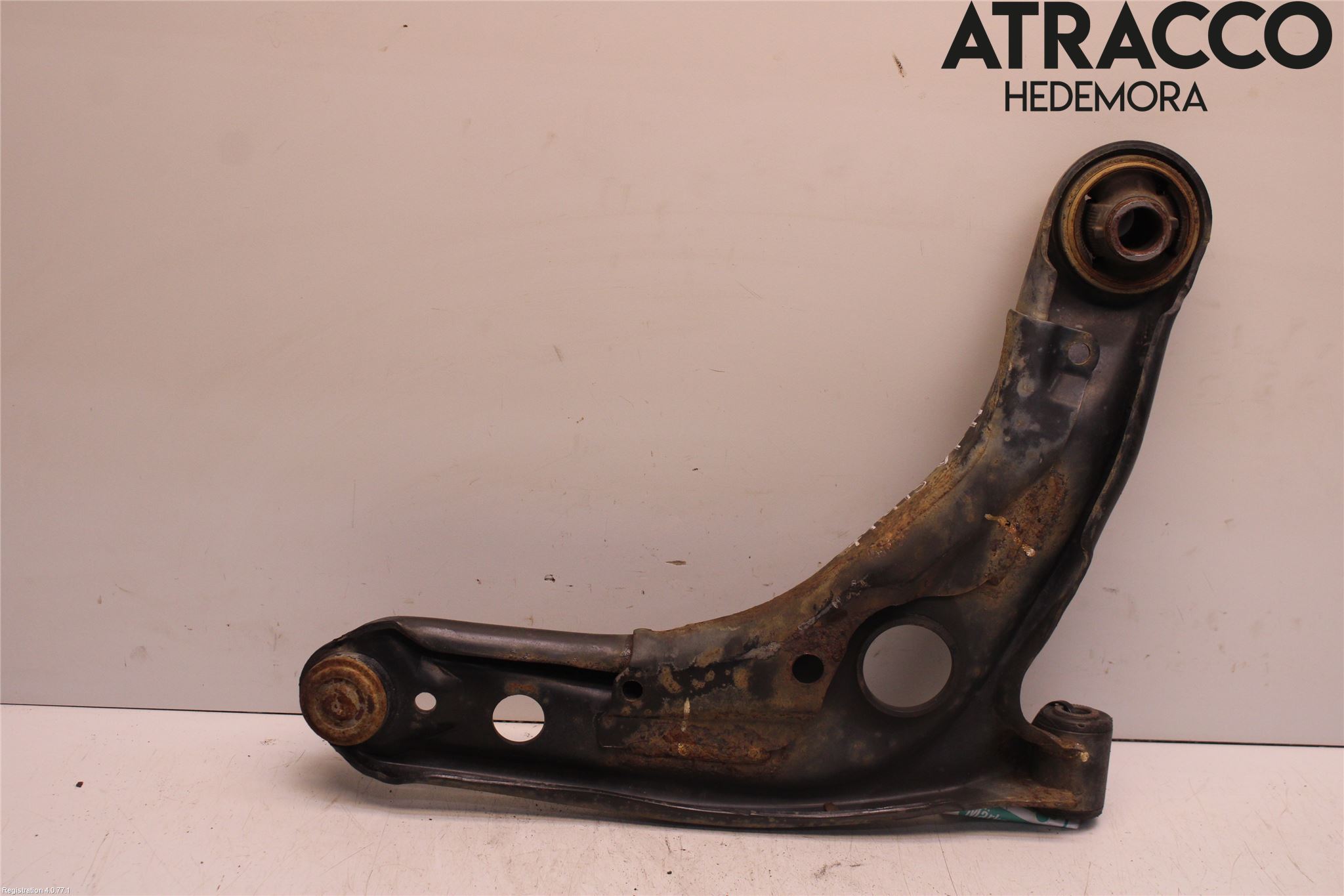 Toyota YARIS XP130 15-20 Bärarm Fram Undre Vä