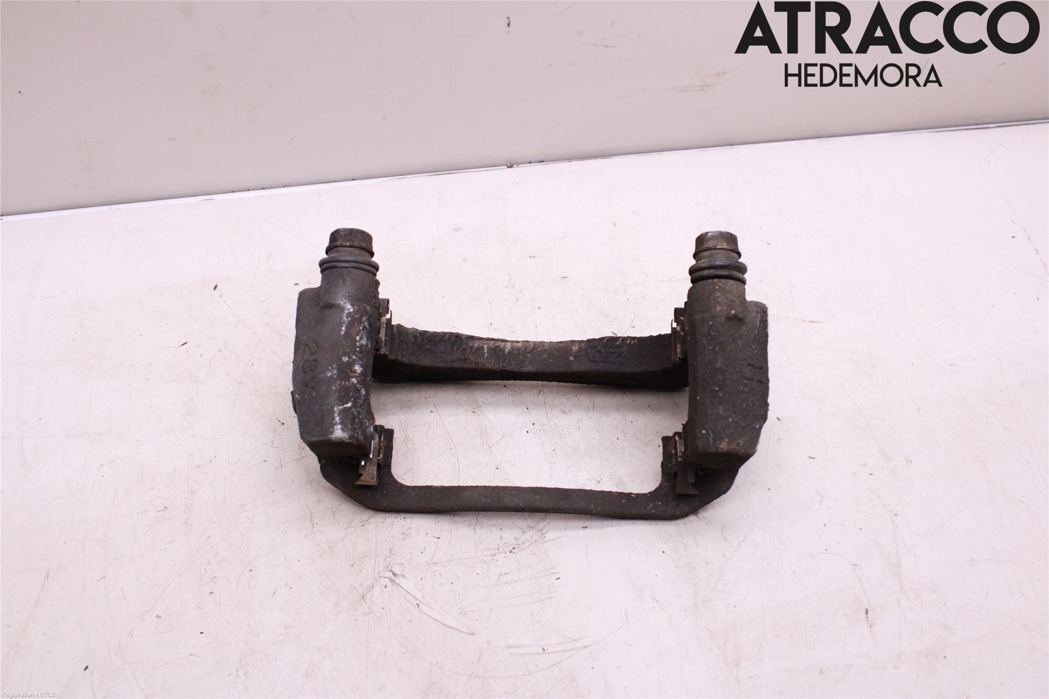 Toyota RAV4 13-18 Bromsokshållare