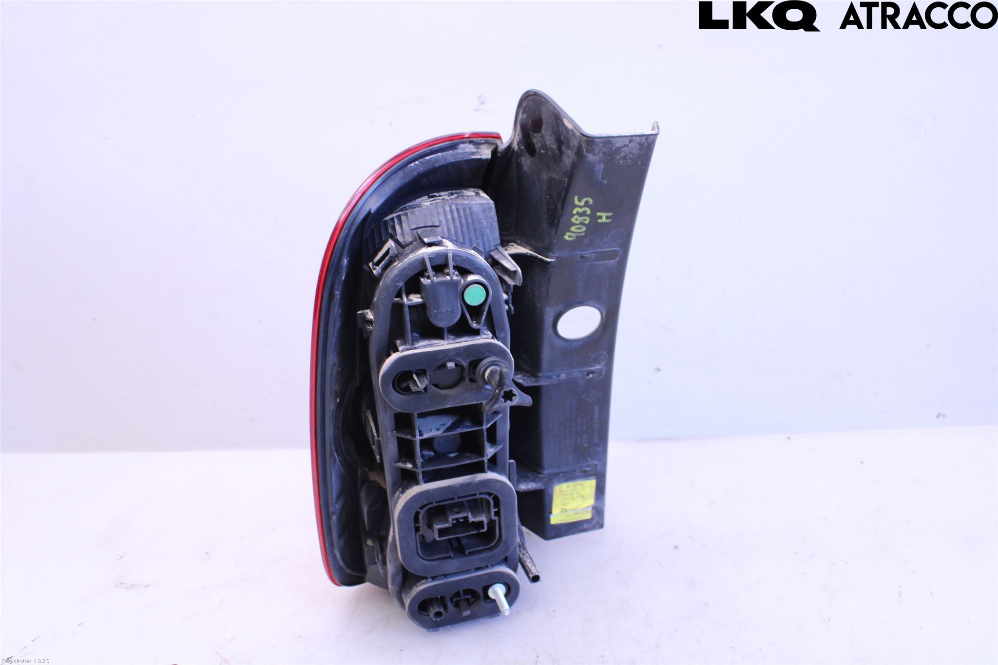 Dacia DUSTER 10-17 Bakljus Höger